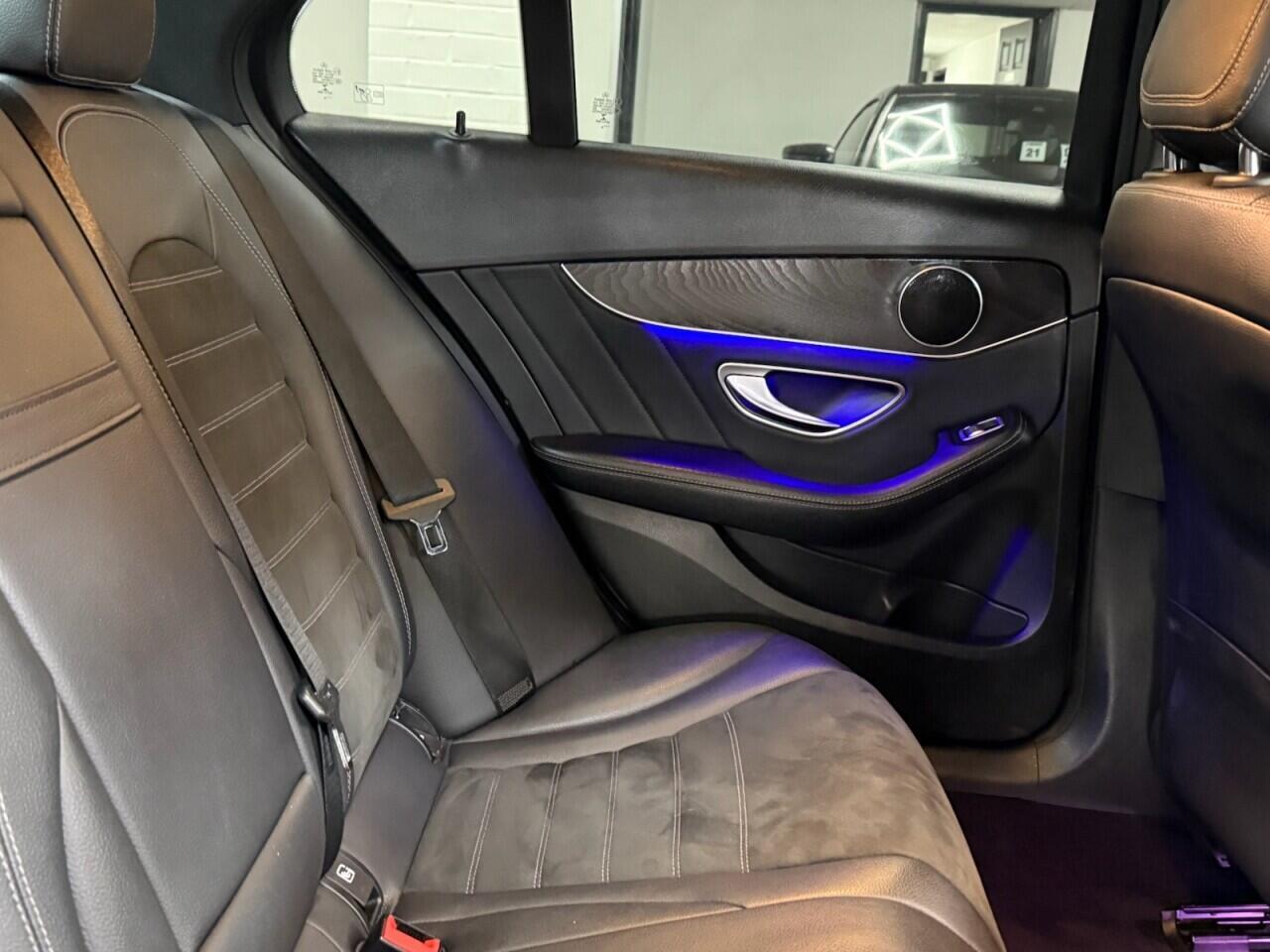 Mercedes C-Class - Image 28