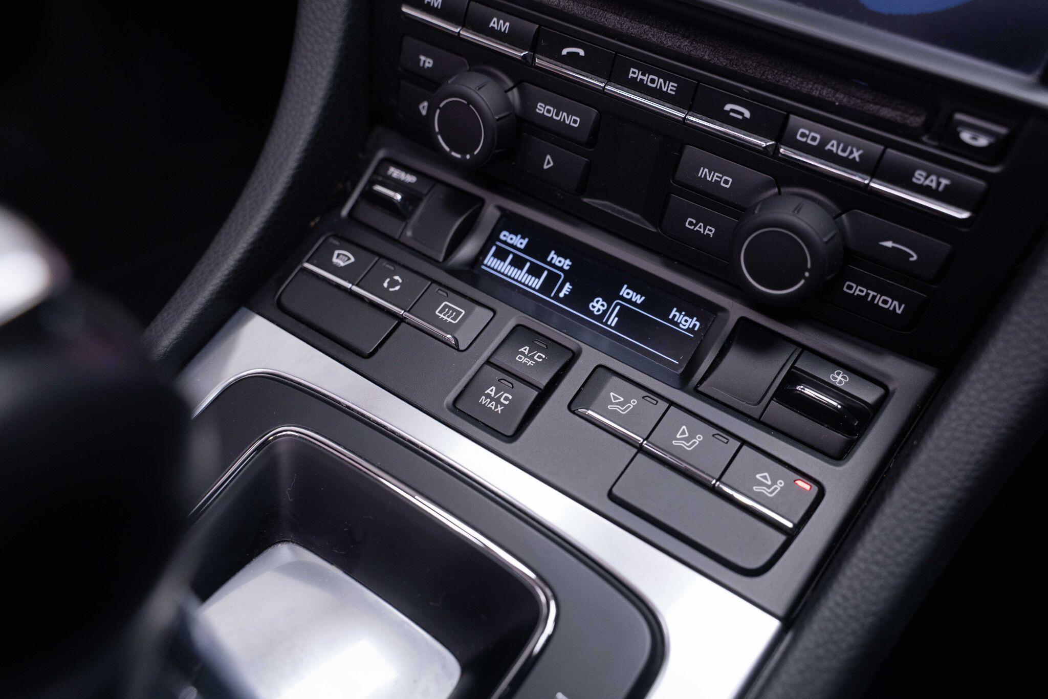 Porsche Boxster - Image 11