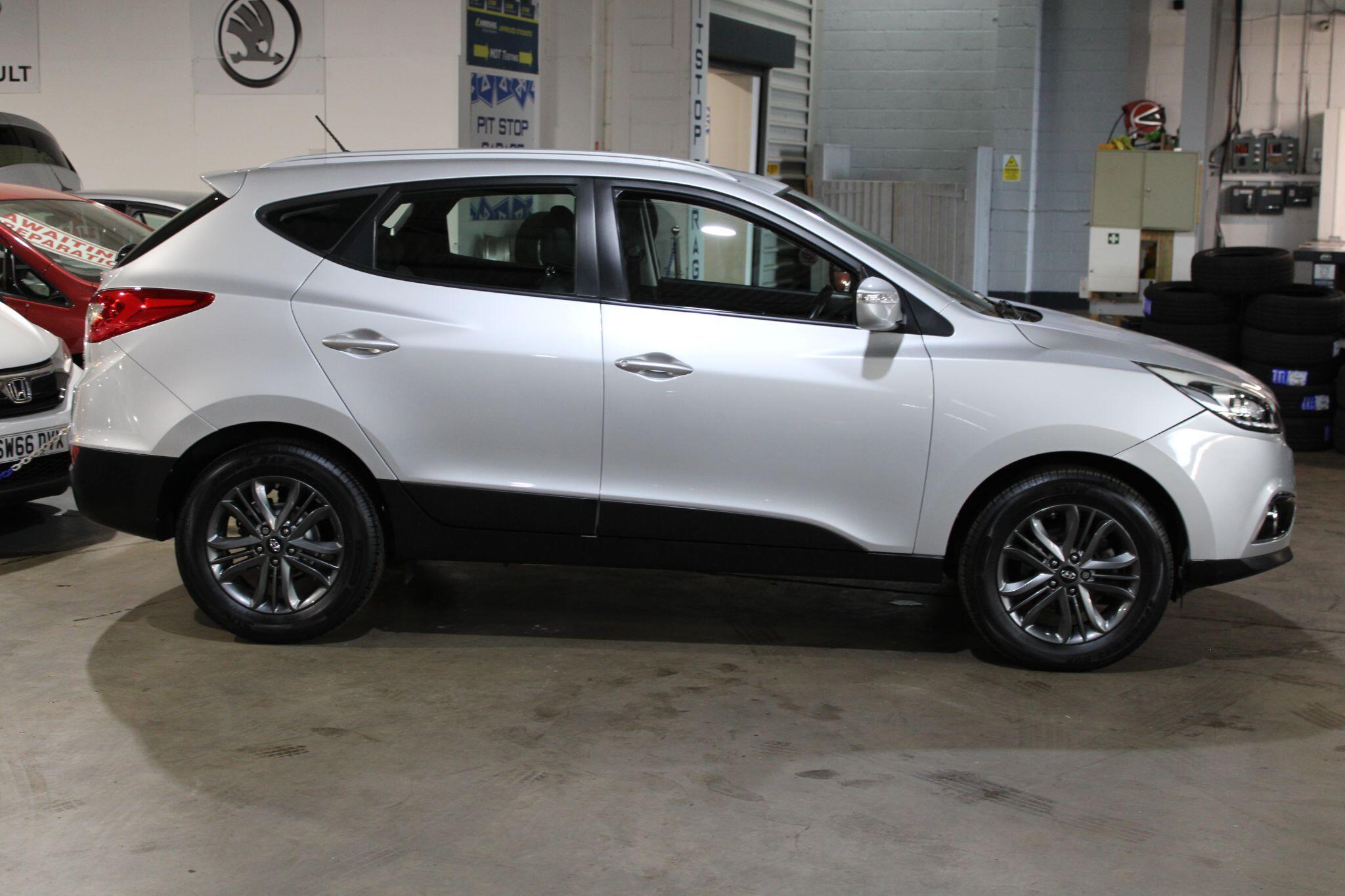 Hyundai ix35 - Image 18