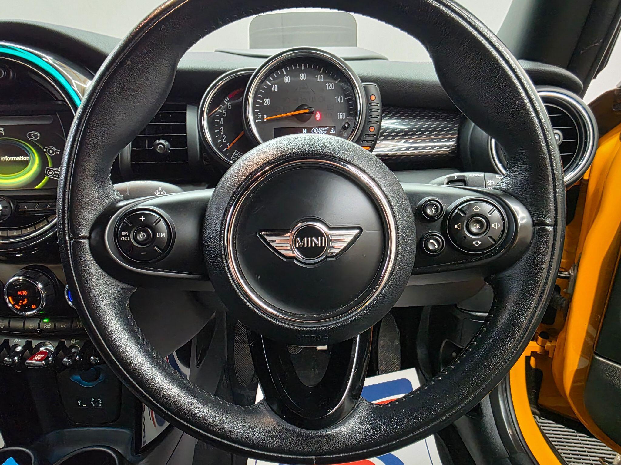 MINI Hatch - Image 20