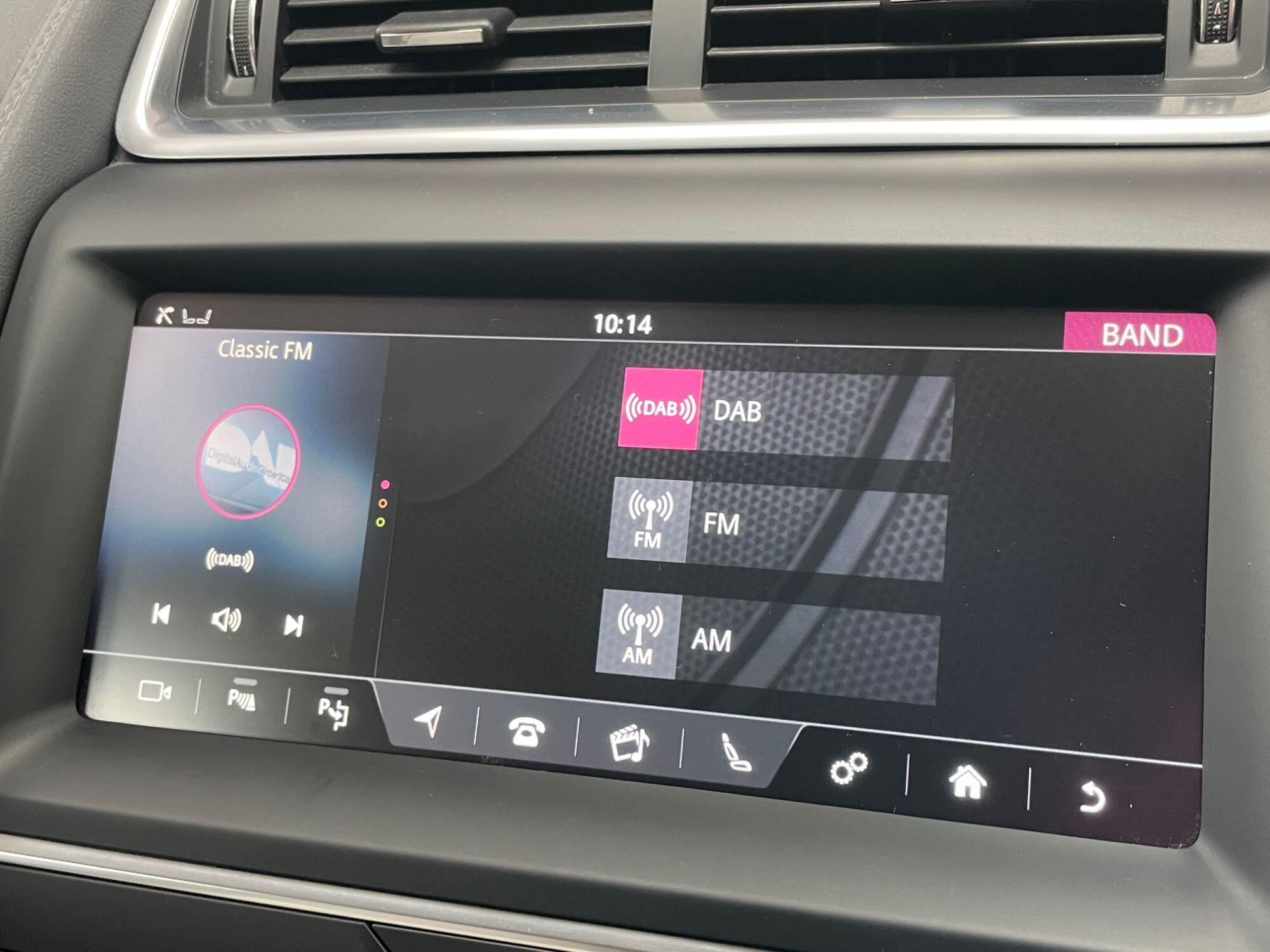 Jaguar E-Pace - Image 49