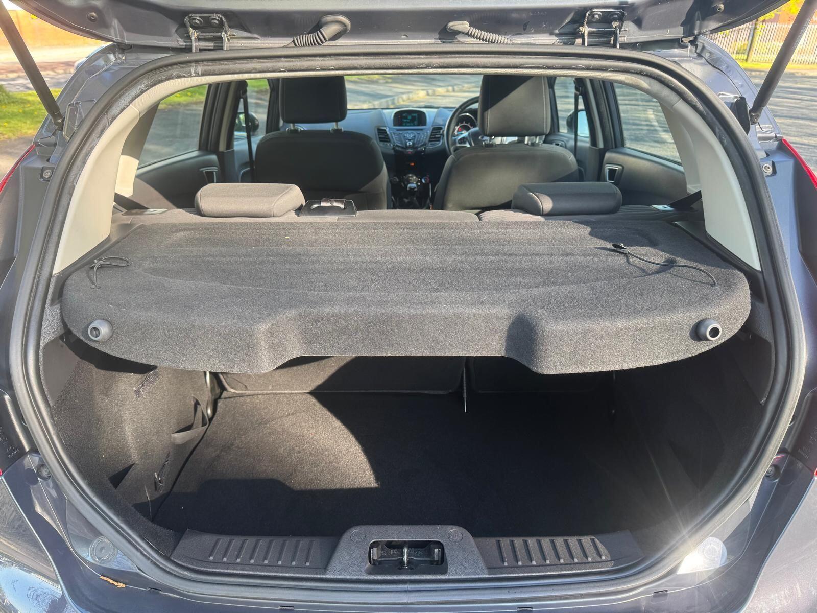 Ford Fiesta - Image 34