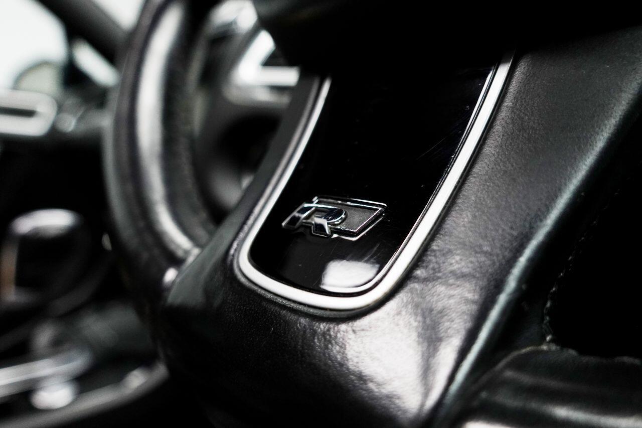 Volkswagen Touareg - Image 36