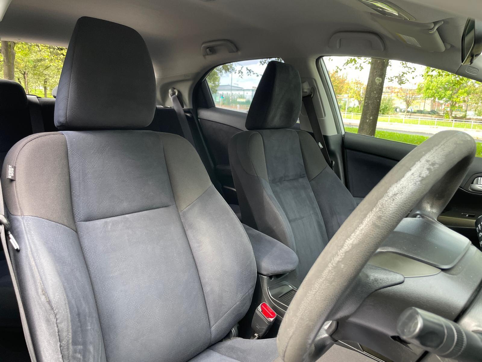 Honda Civic - Image 17