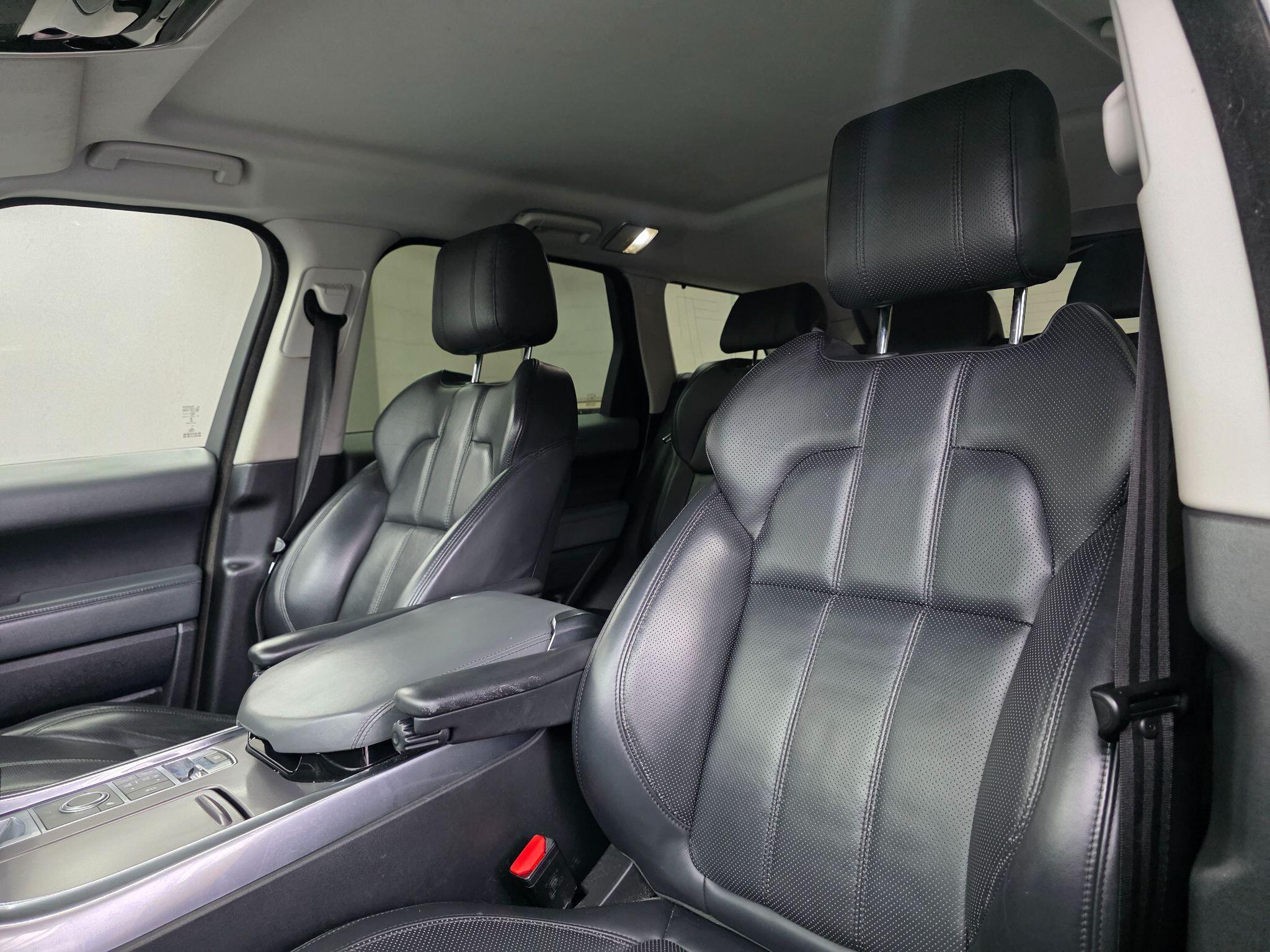 Land Rover RANGE ROVER SPORT - Image 38
