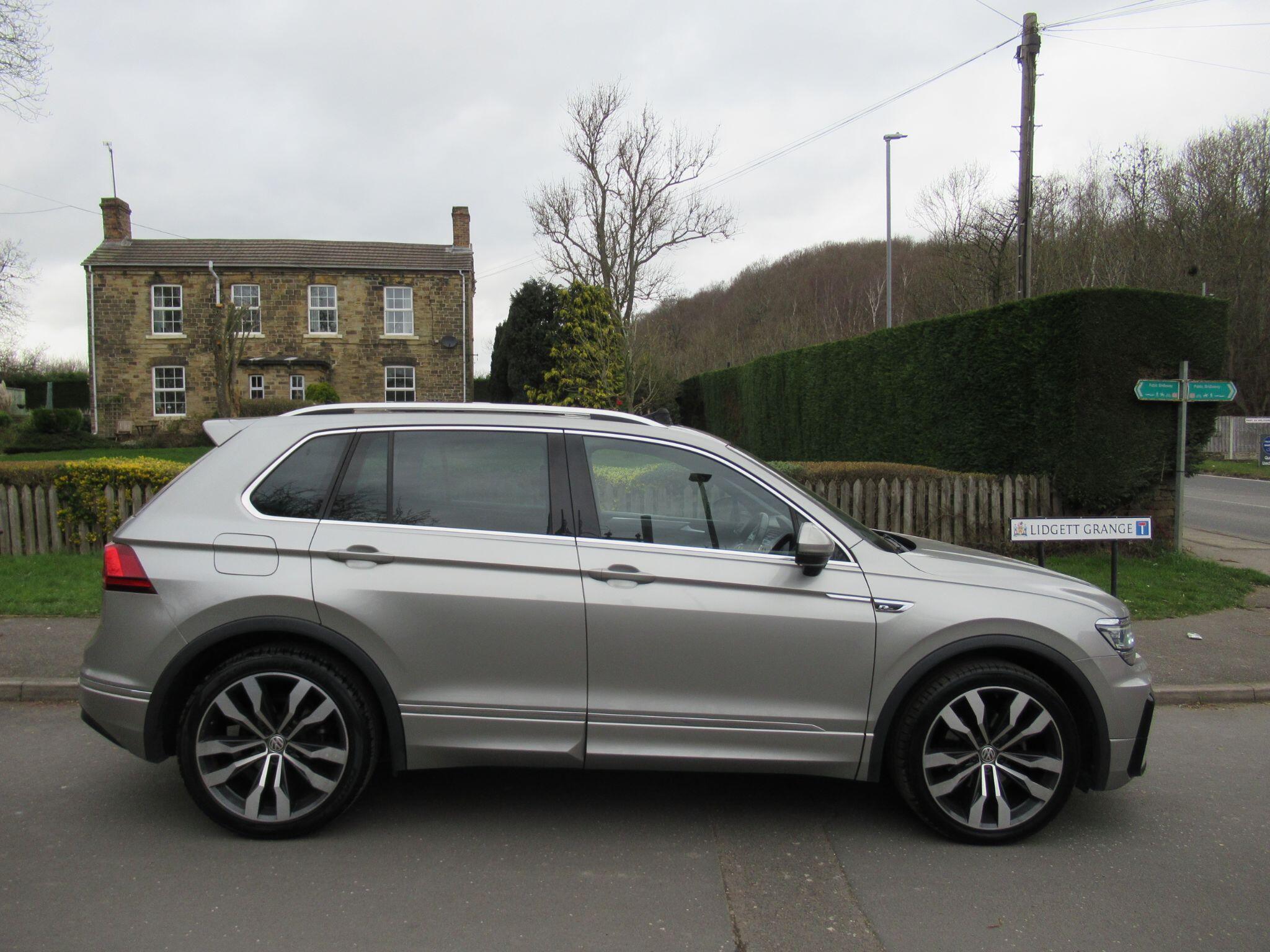 Volkswagen Tiguan - Image 3