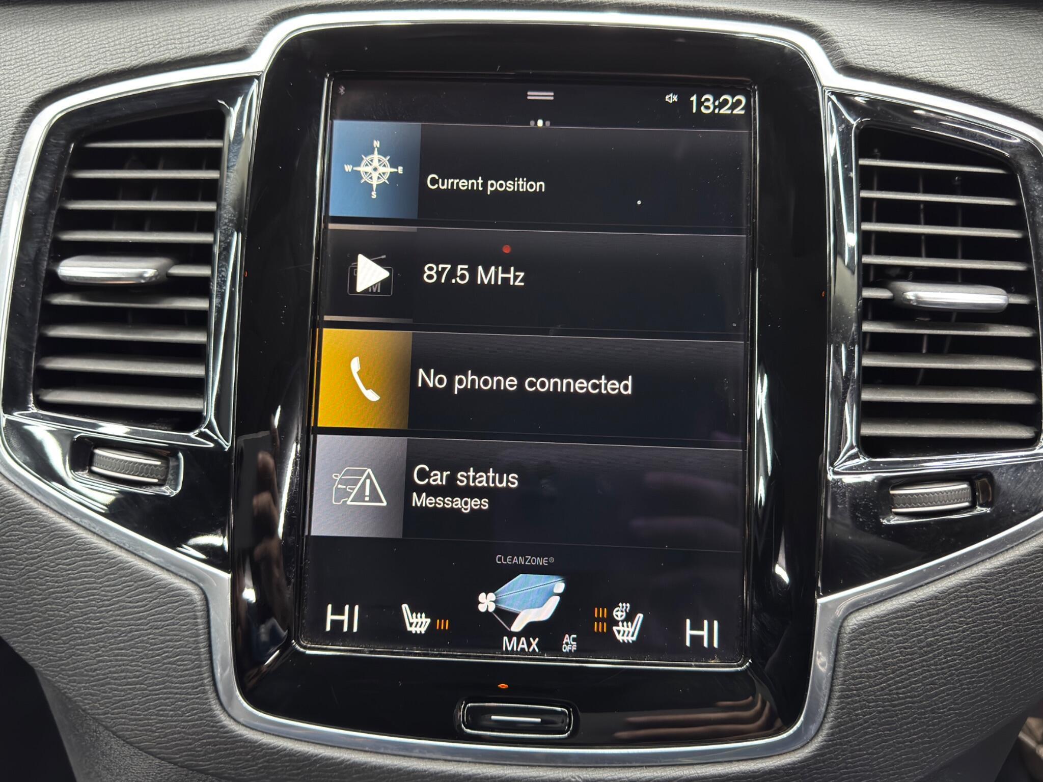 Volvo XC90 - Image 29