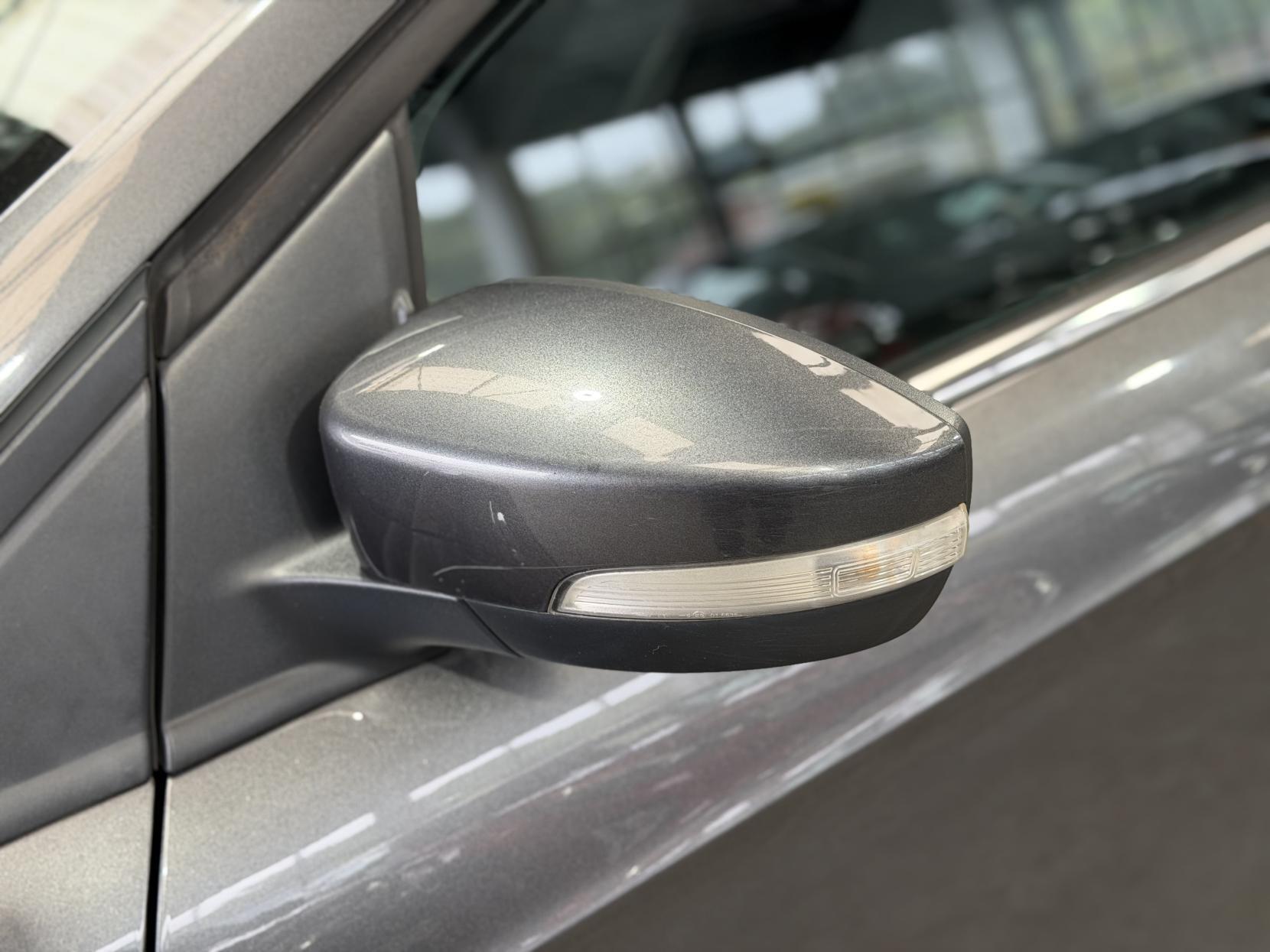 Ford Kuga - Image 12