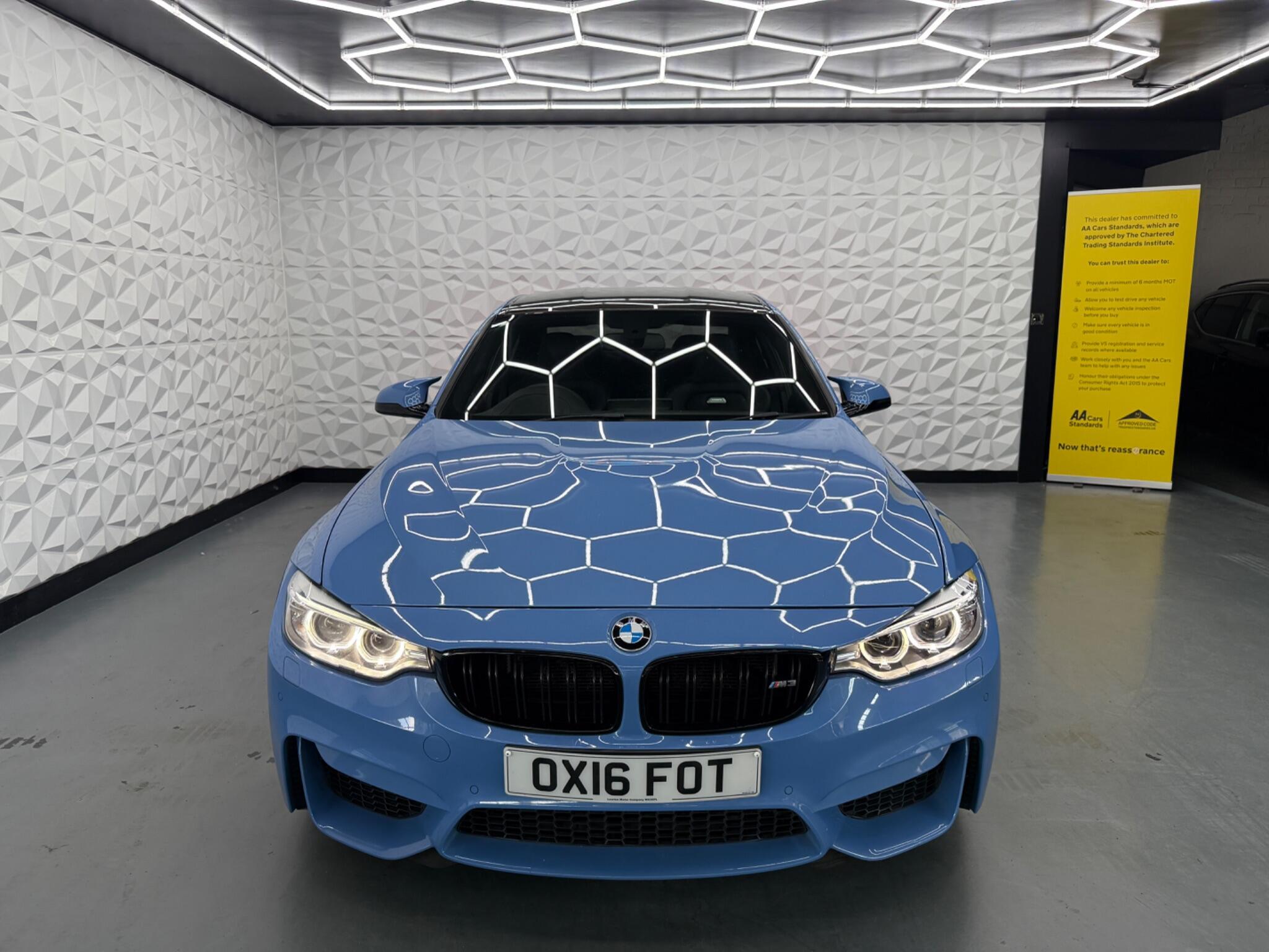 BMW M3 - Image 4