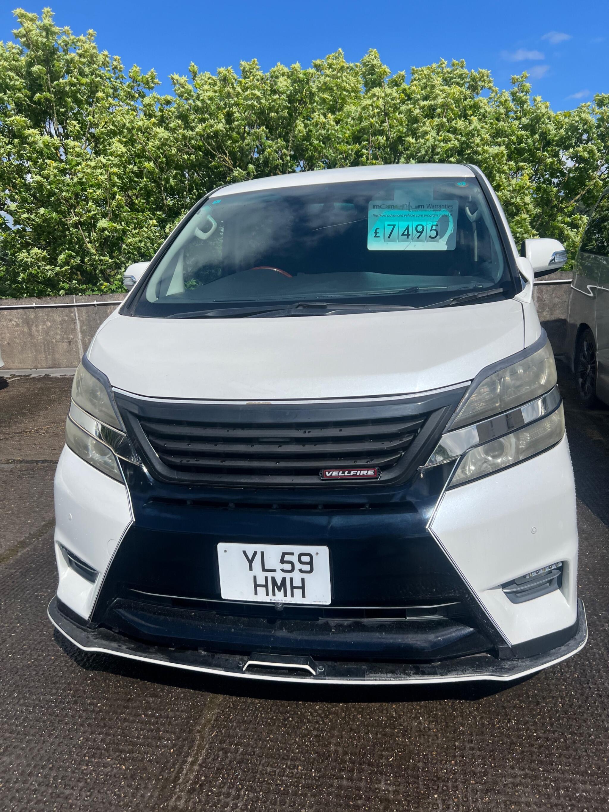 Toyota Vellfire - Image 17
