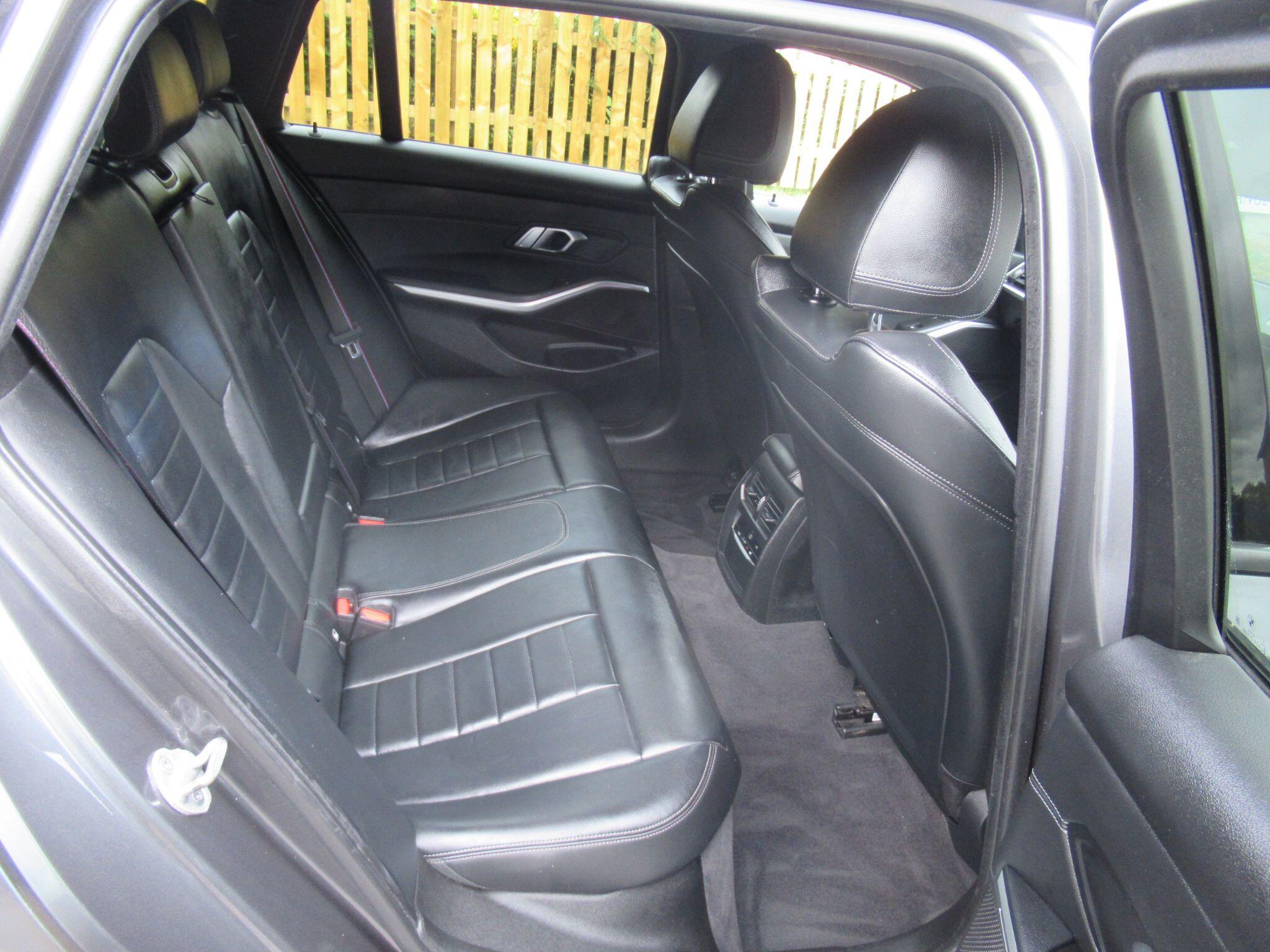 BMW 3 Series - Image 19