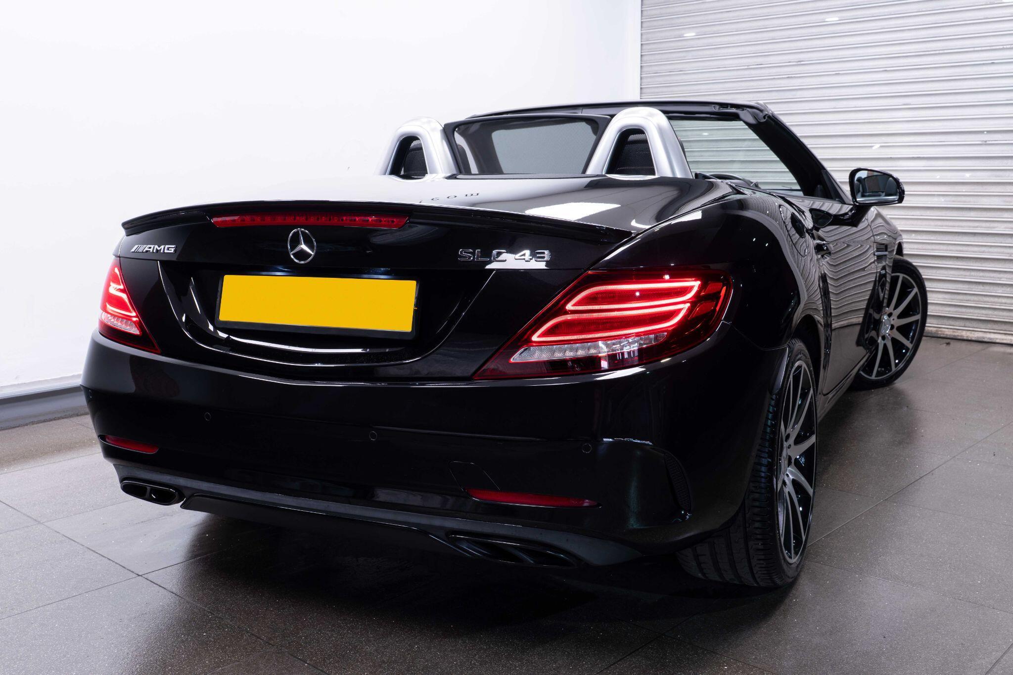 Mercedes SLC - Image 9