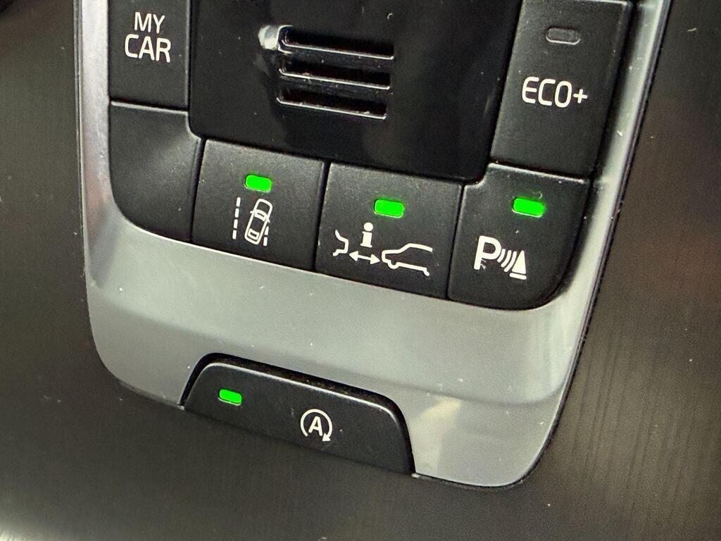 Volvo V40 - Image 70