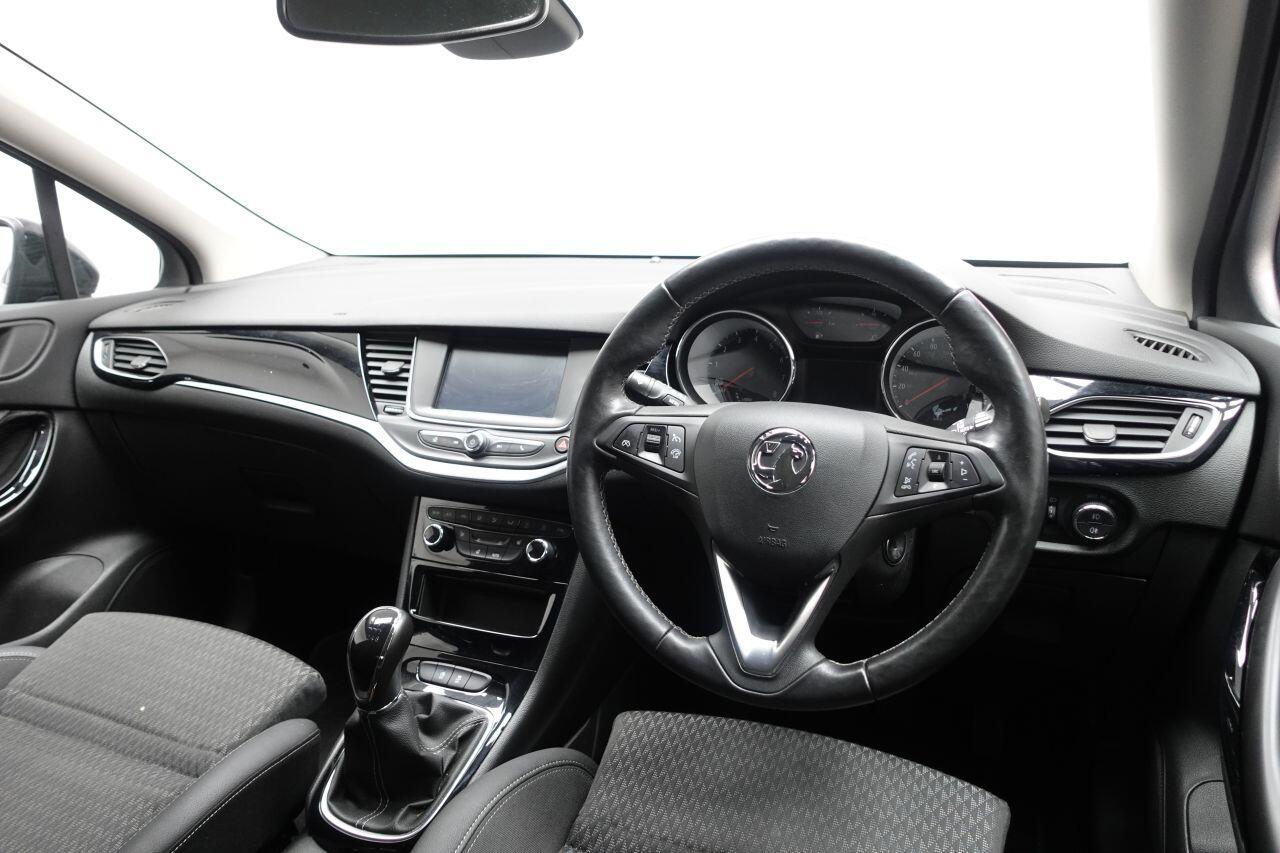 Vauxhall Astra - Image 15