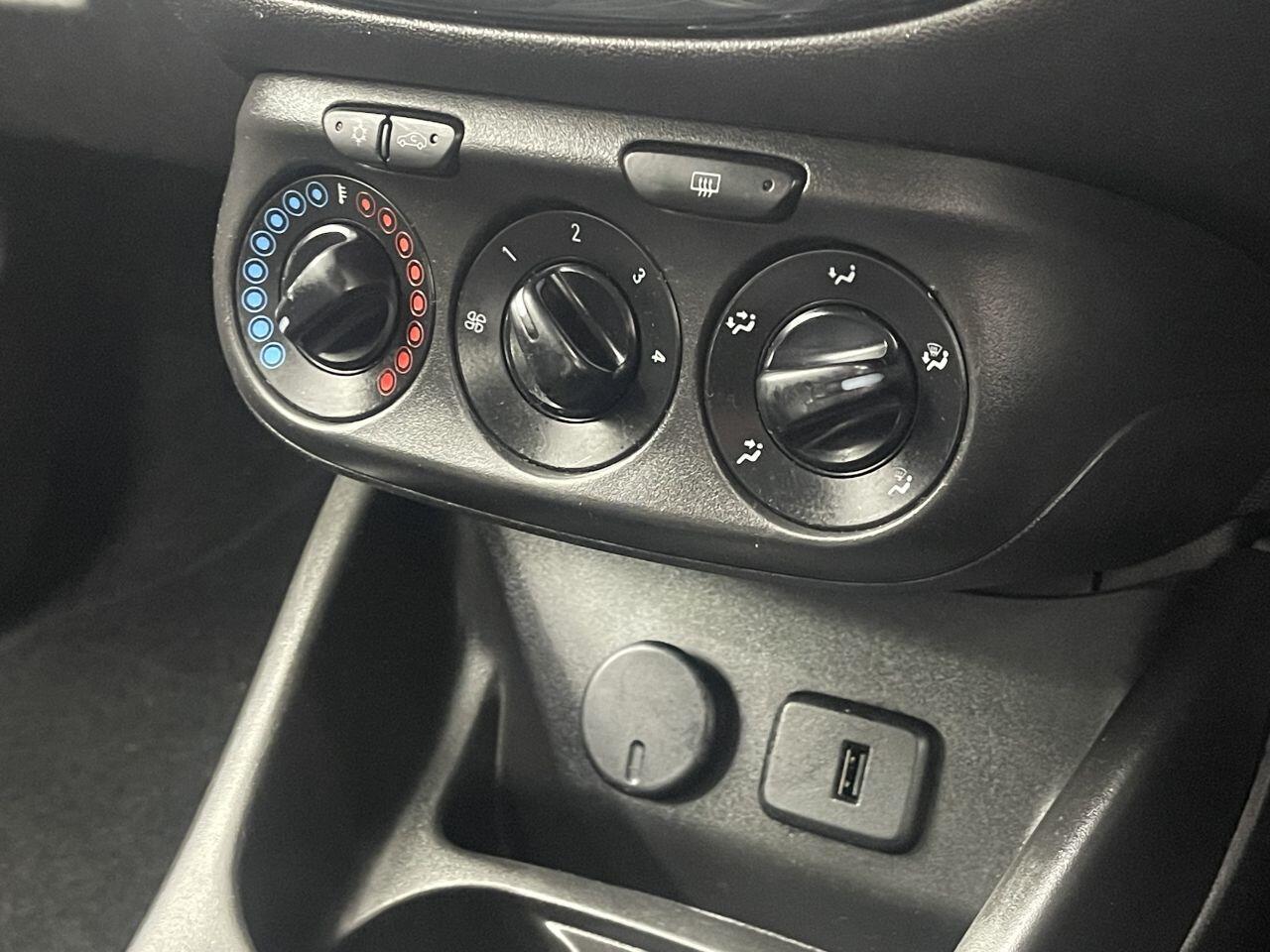 Vauxhall Corsa - Image 31