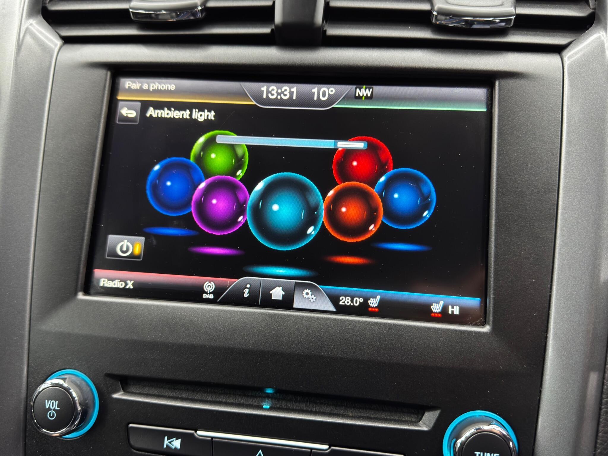 Ford Mondeo - Image 33