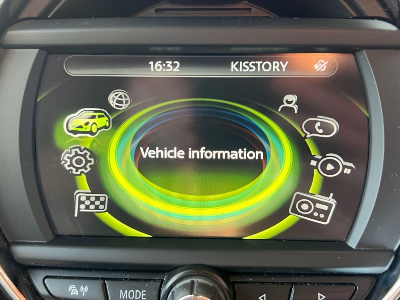 MINI Hatch - Image 19