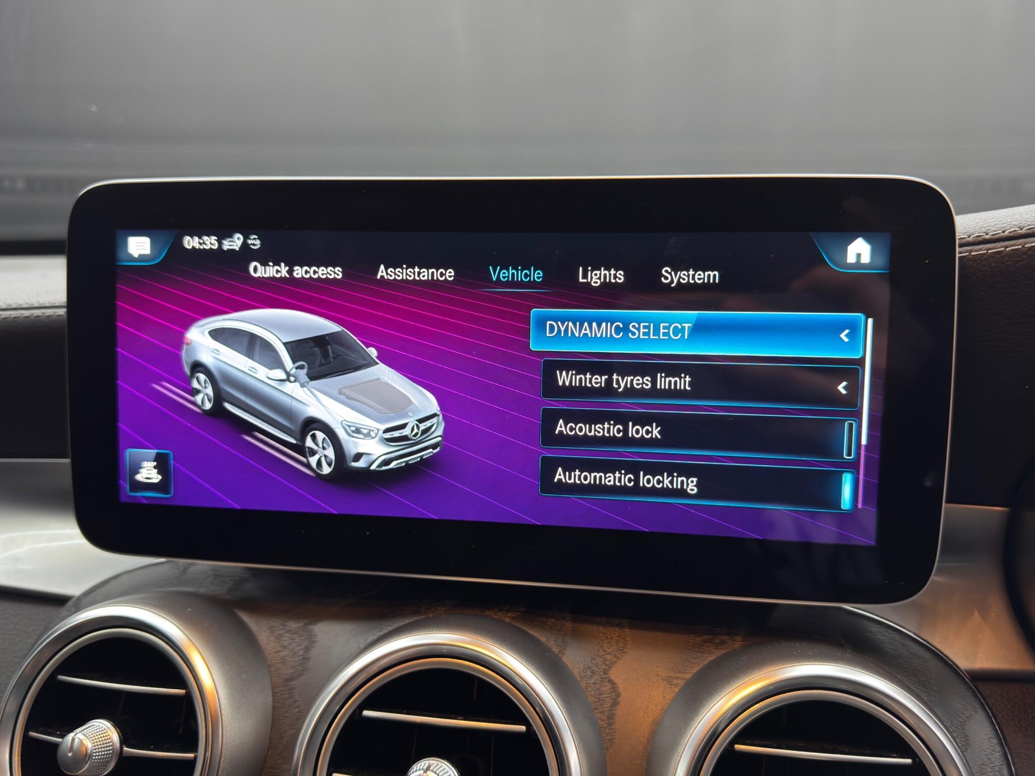 Mercedes GLC - Image 39