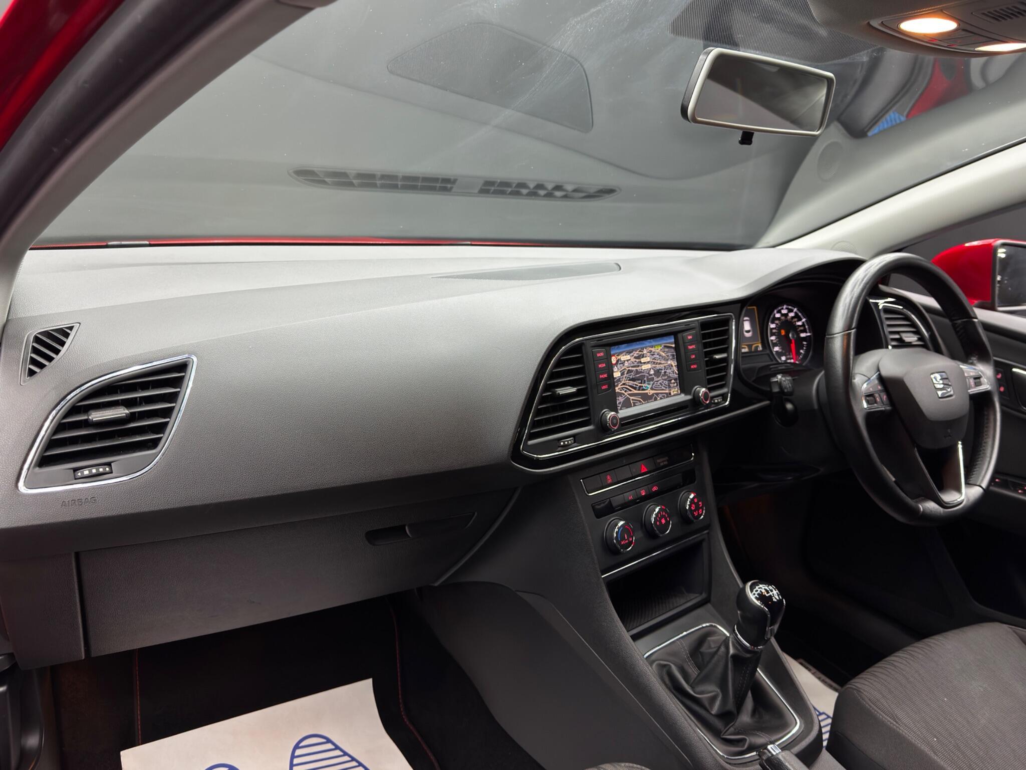 SEAT Leon - Image 11