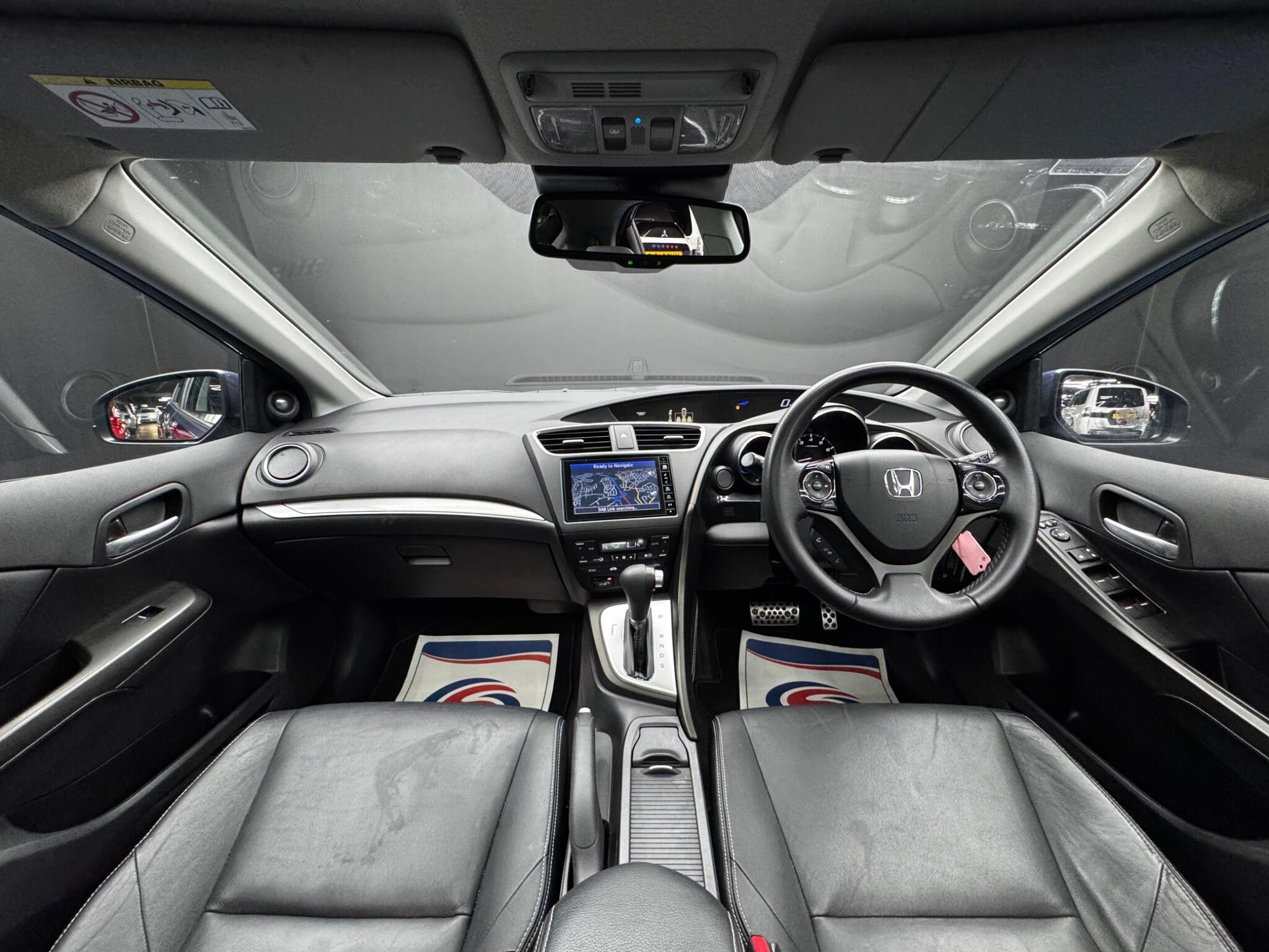 Honda Civic - Image 17