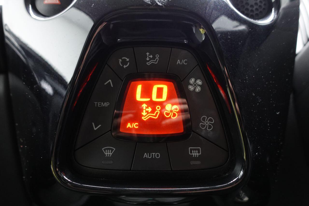 Toyota Aygo - Image 18