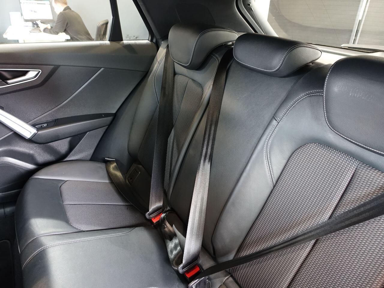Audi Q2 - Image 17