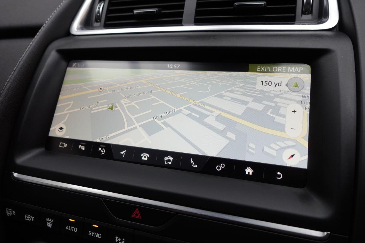 Jaguar E-Pace - Image 2