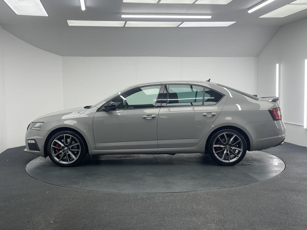 Skoda Octavia - Image 13