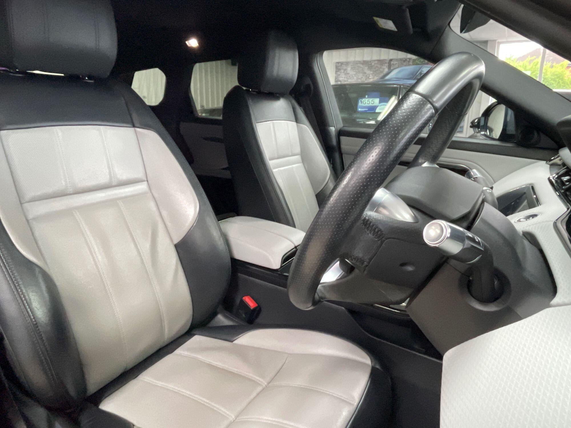 Land Rover Range Rover Evoque - Image 24