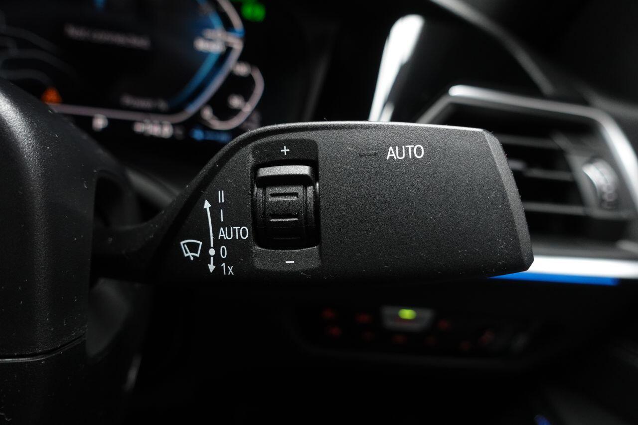 BMW 3 Series - Image 39