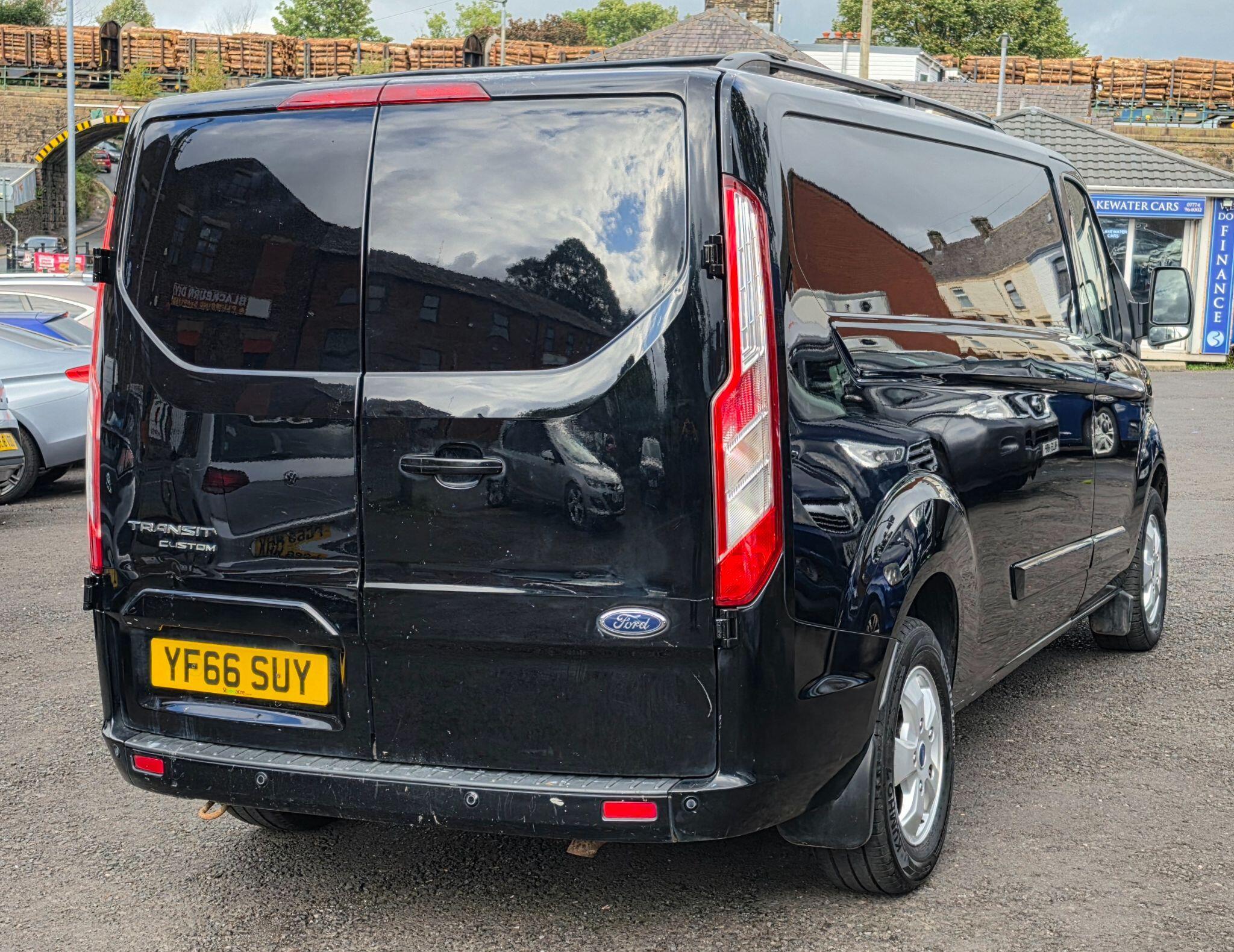 Ford Transit Custom - Image 7