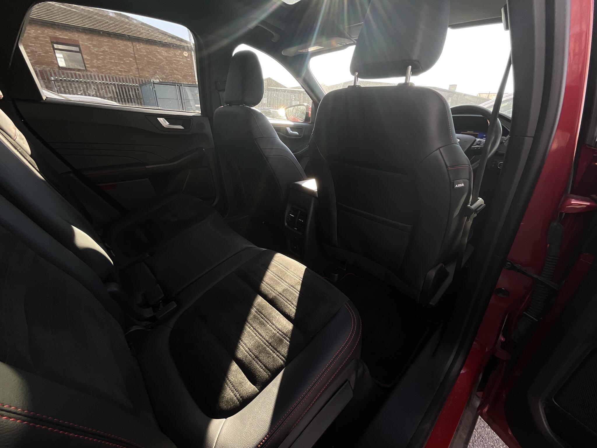 Ford Kuga - Image 10