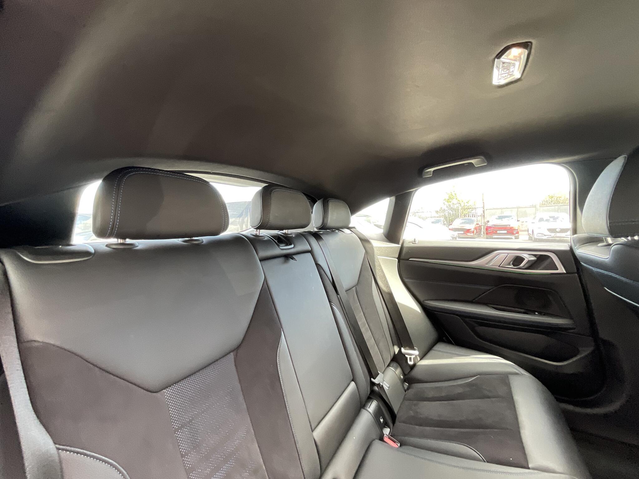 BMW I4 - Image 11