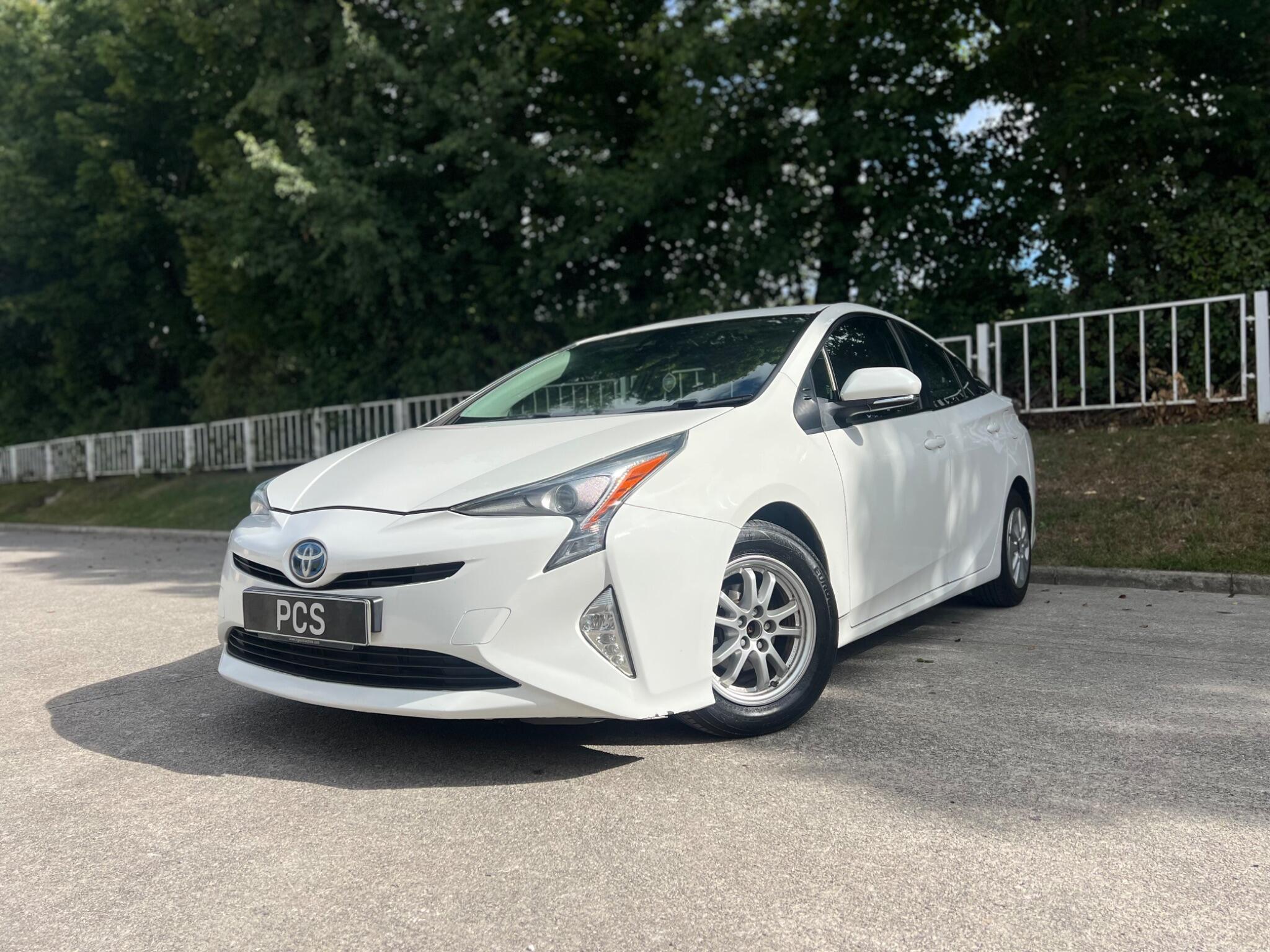 Toyota Prius - Image 3