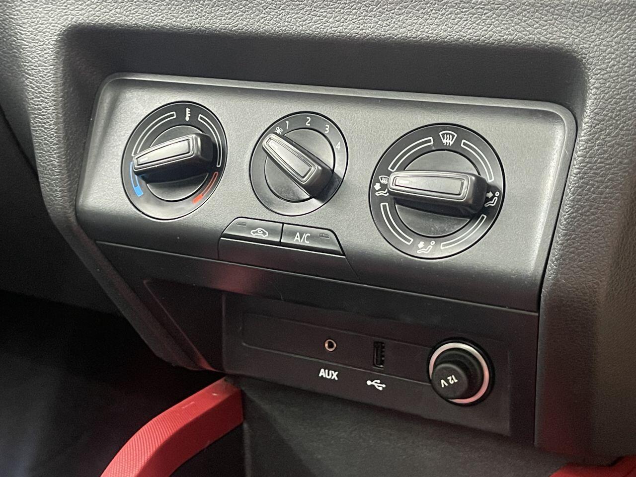 Skoda Fabia - Image 33