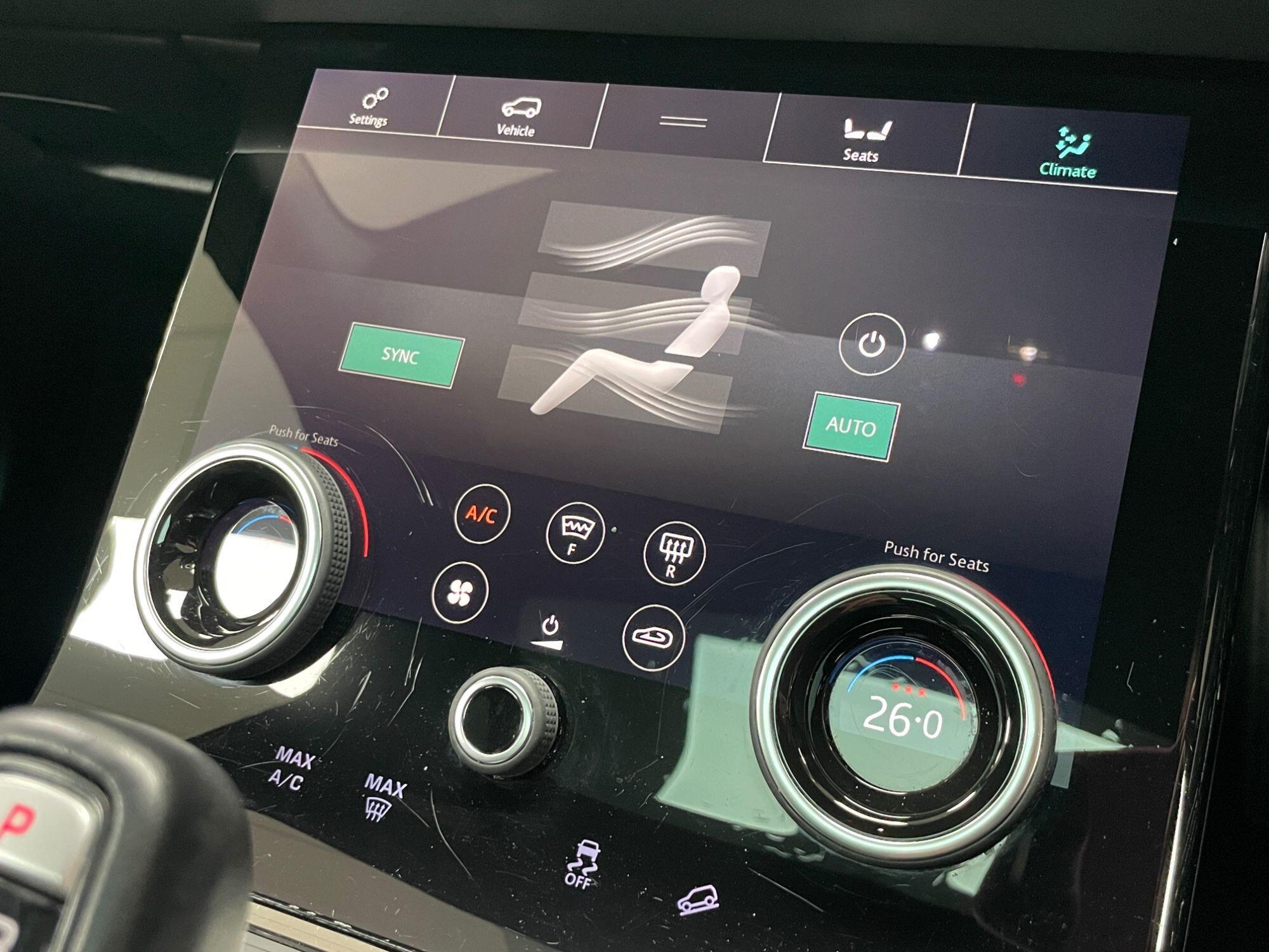 Land Rover Range Rover Evoque - Image 51