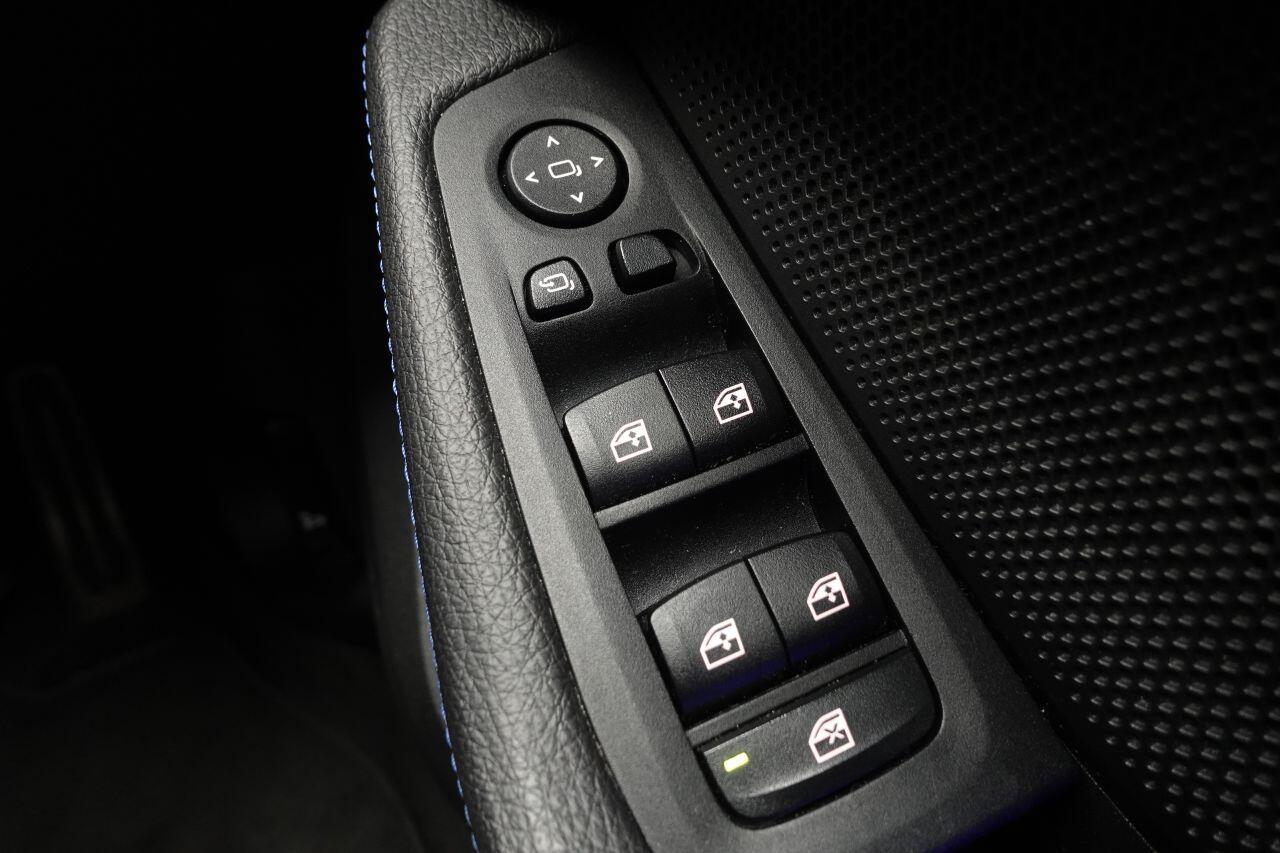 BMW 1 Series - Image 56