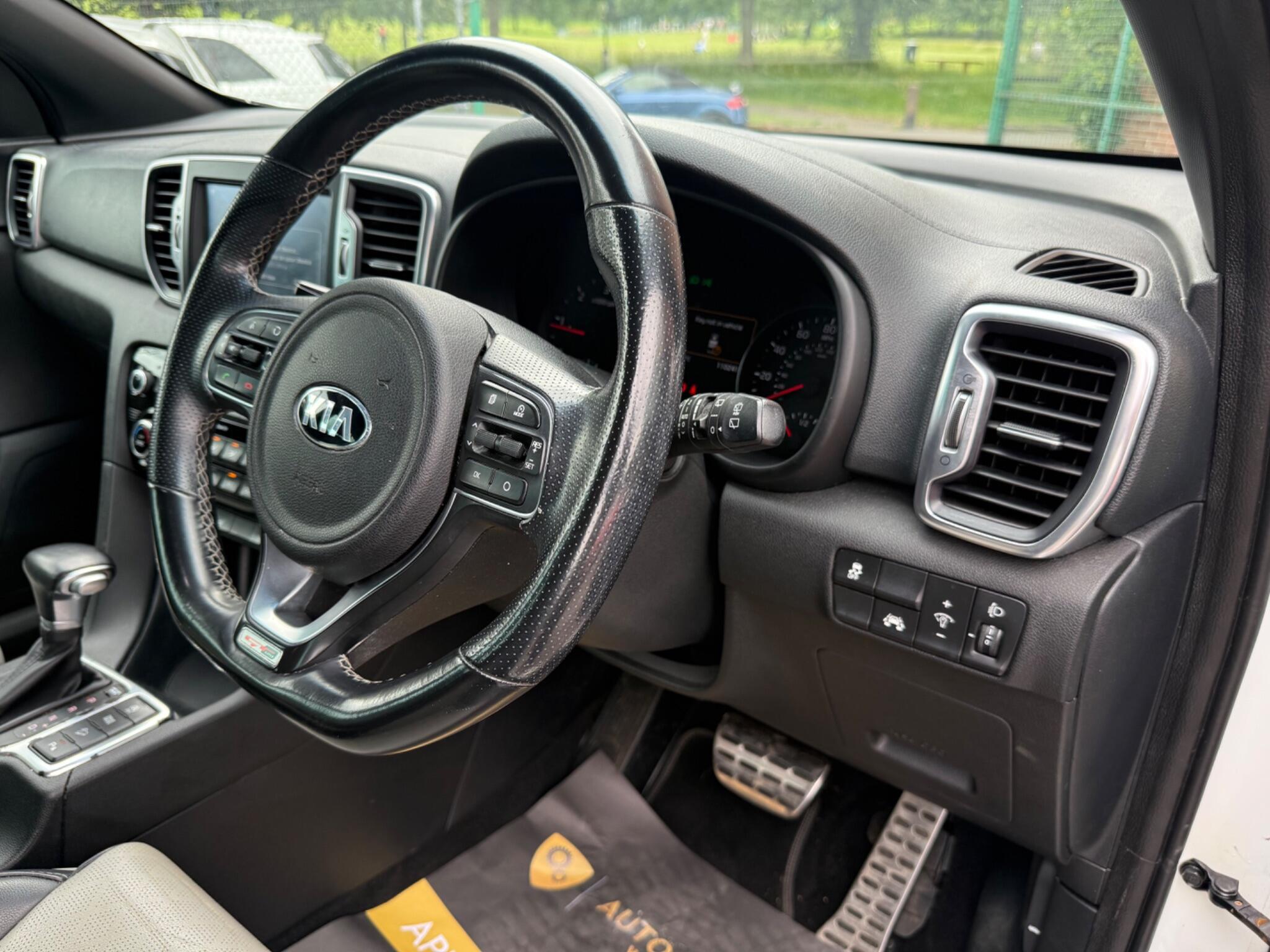 Kia Sportage - Image 14