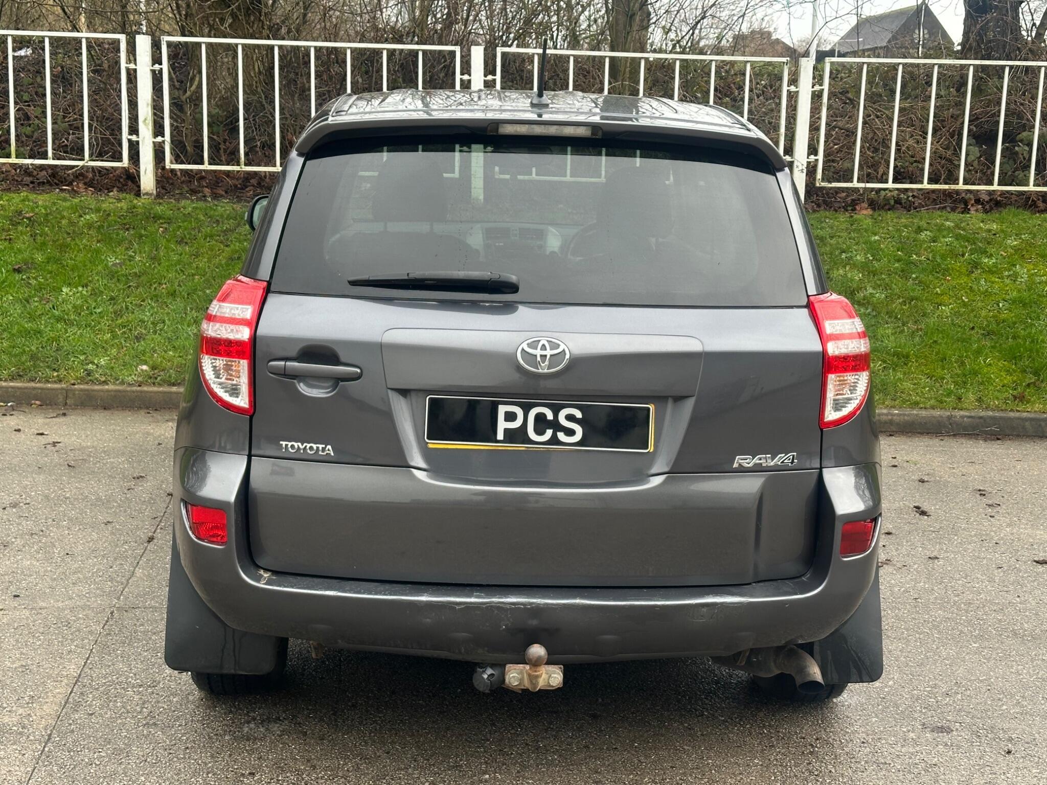 Toyota RAV4 - Image 17