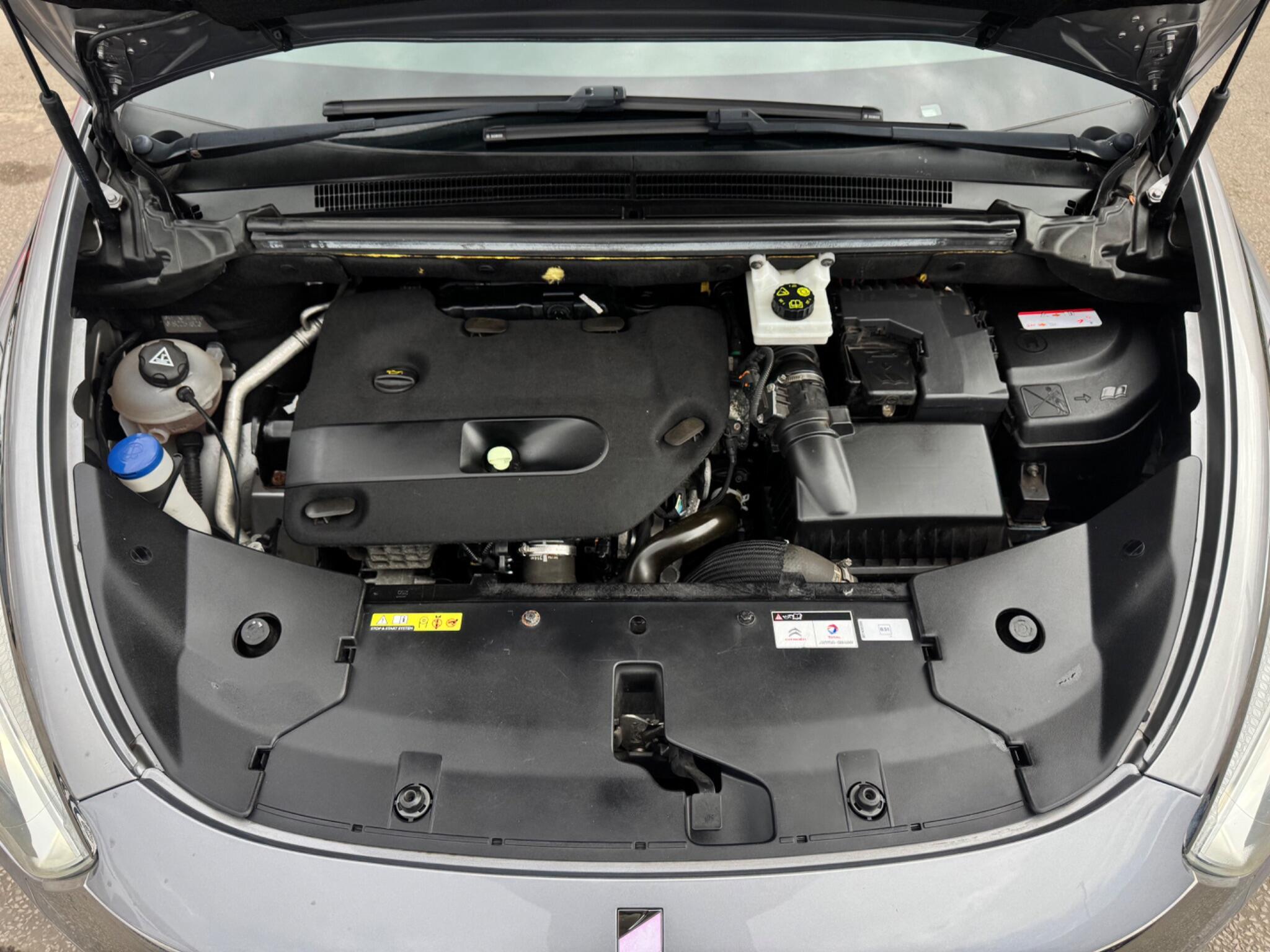 DS AUTOMOBILES DS 5 - Image 24