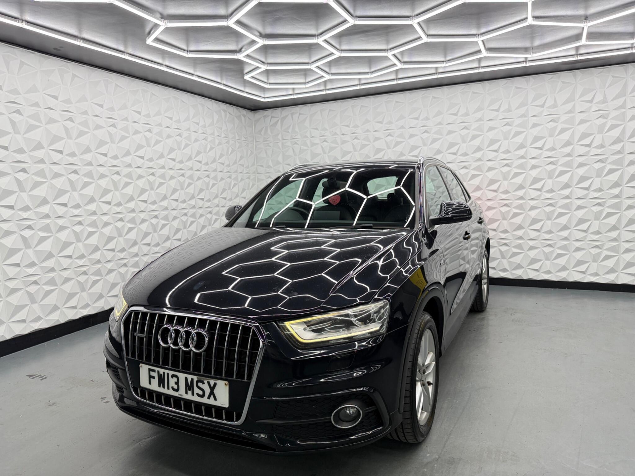 Audi Q3 - Image 6