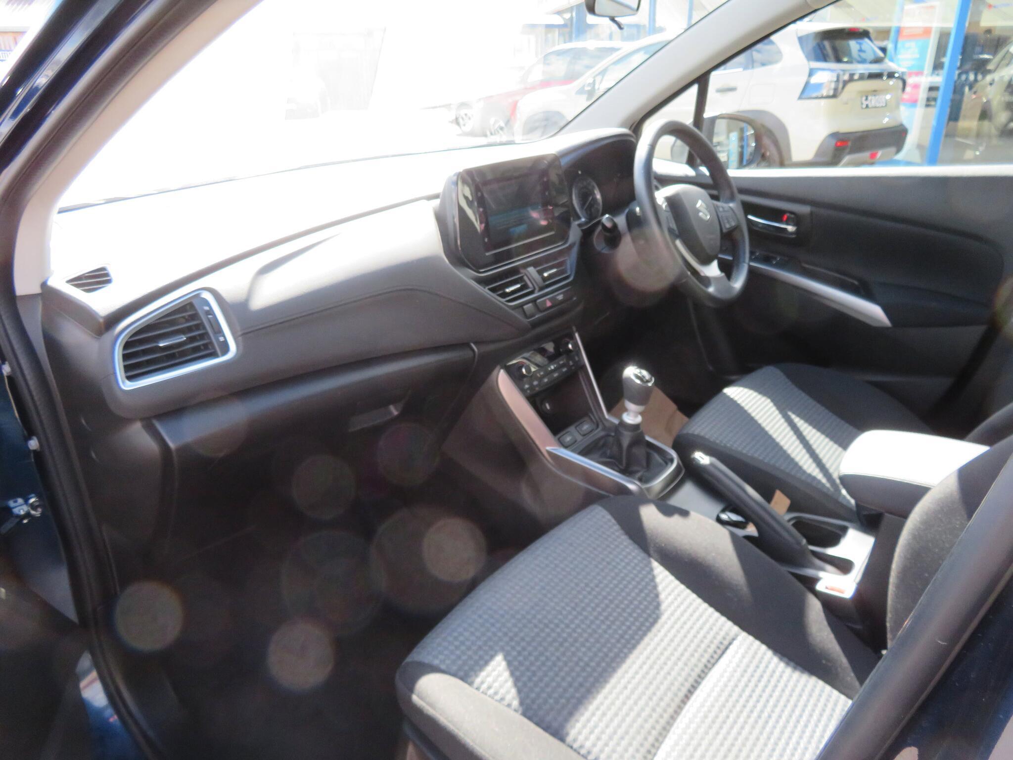Suzuki S-Cross - Image 15