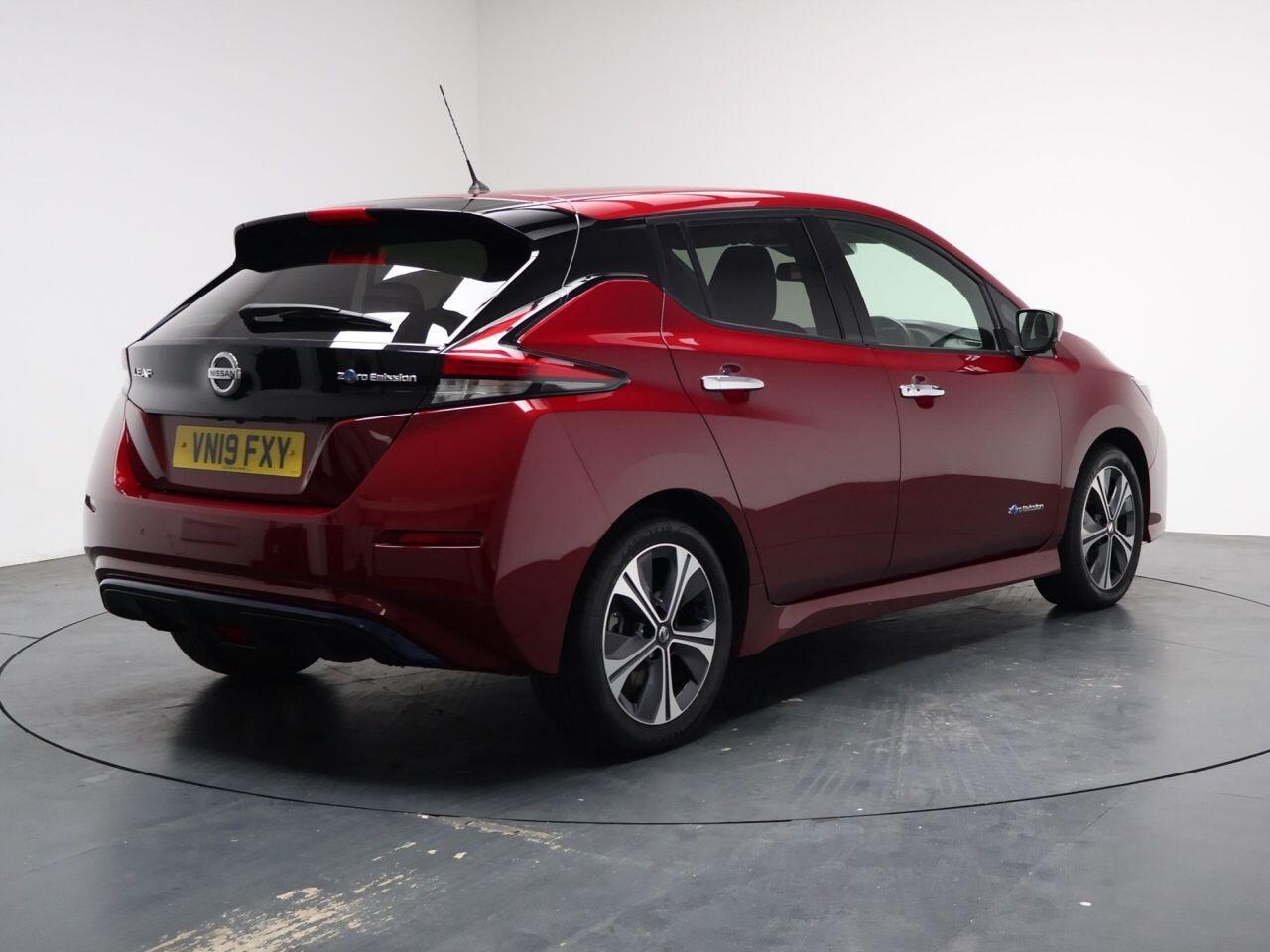 Nissan Leaf - Image 12