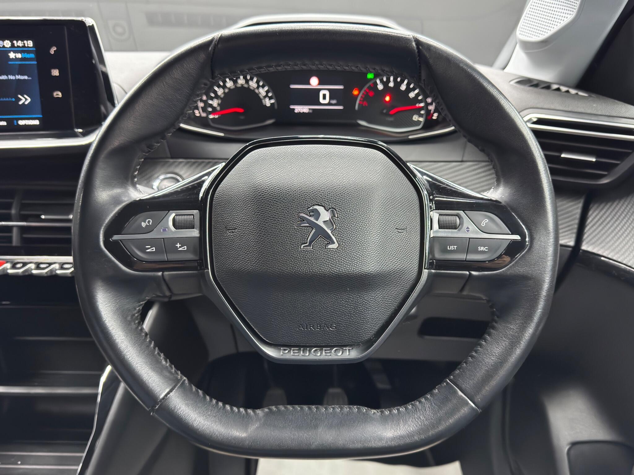 Peugeot 208 - Image 19