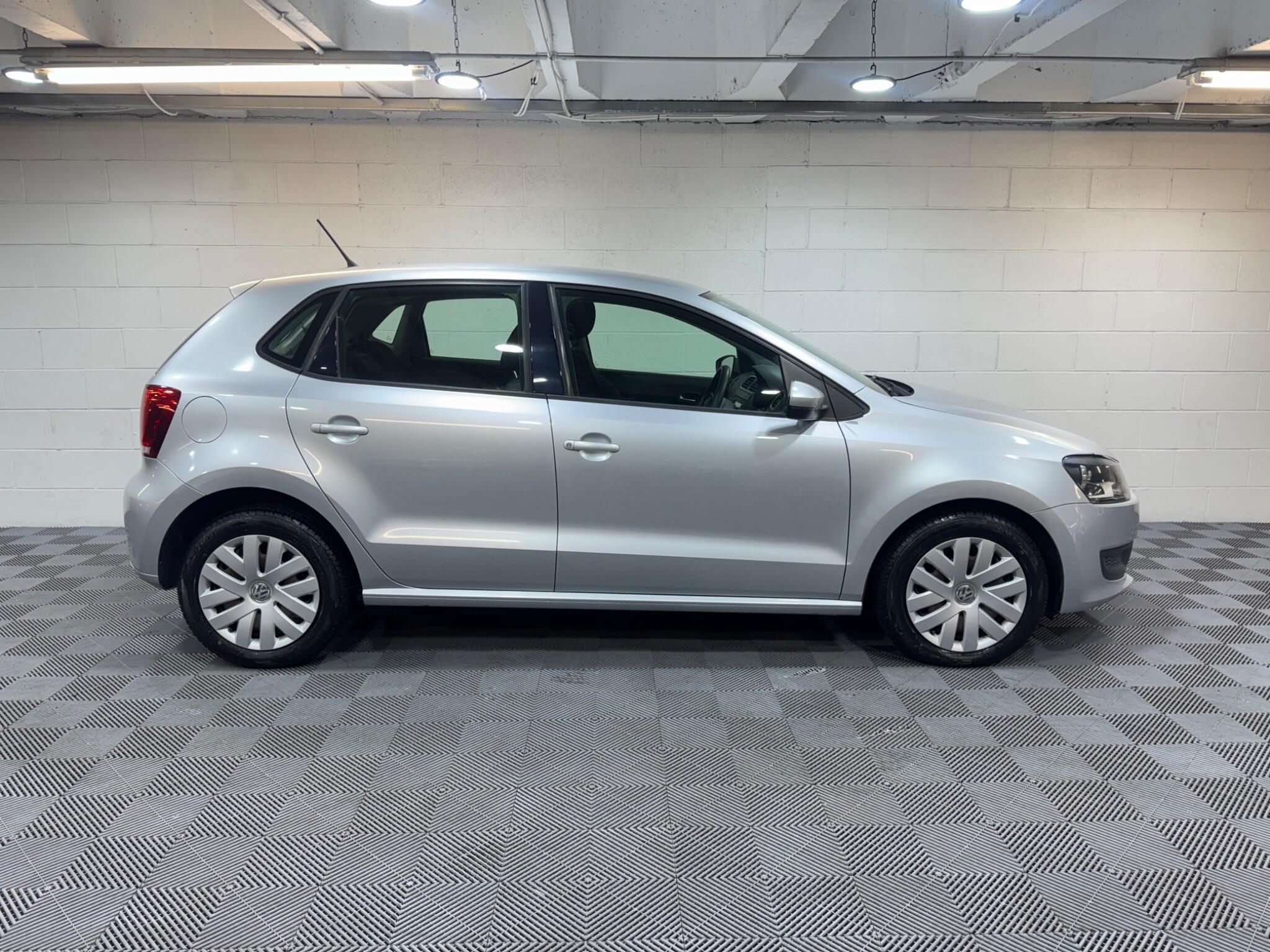 Volkswagen Polo - Image 5