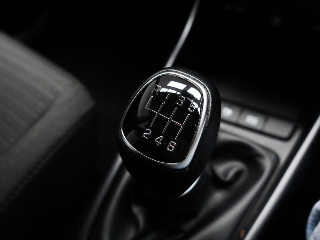 Hyundai i20 - Image 38