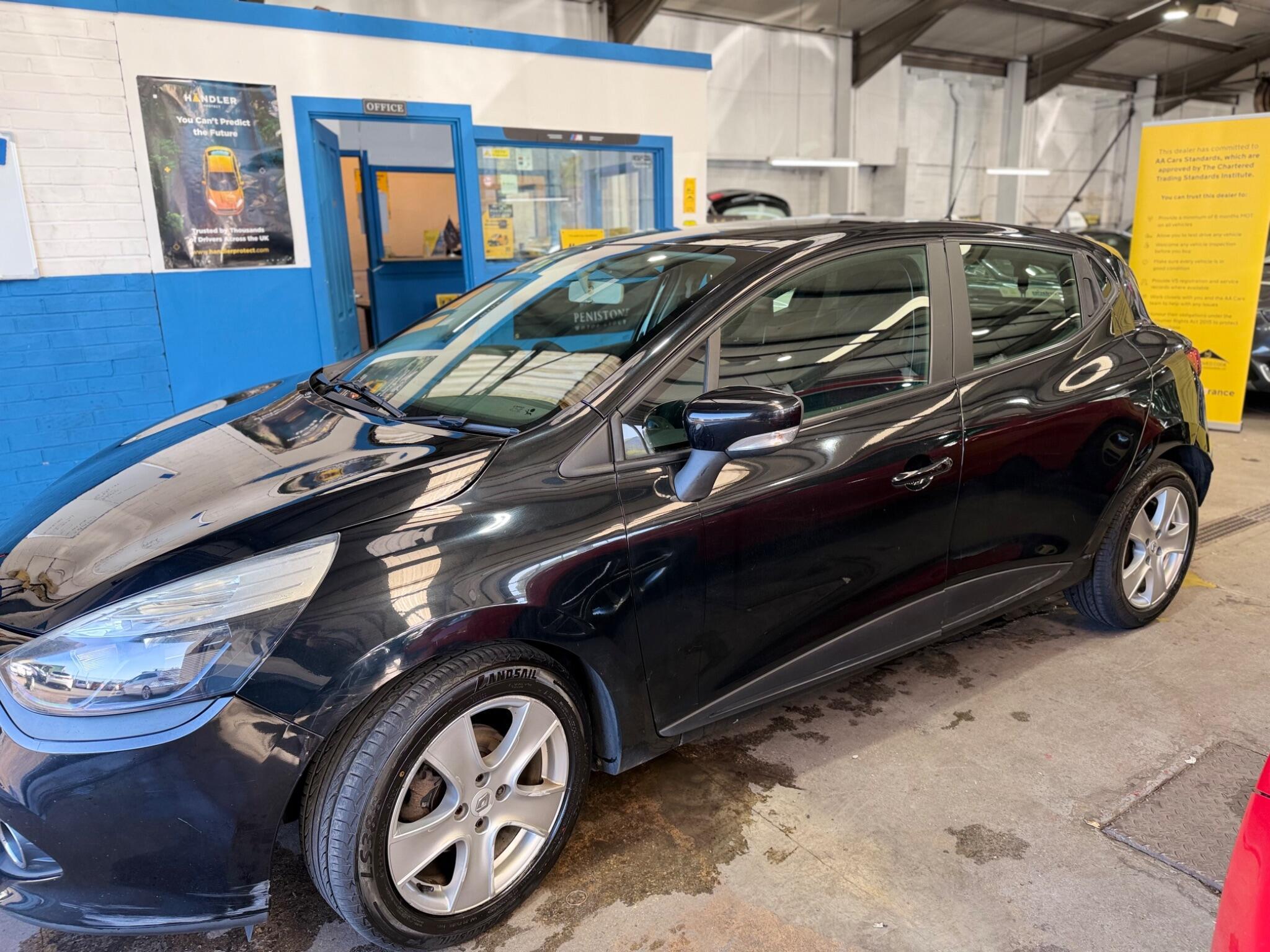 Renault Clio - Image 6