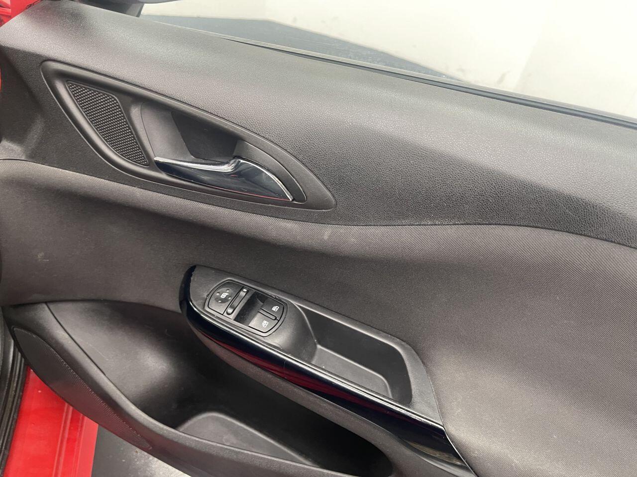 Vauxhall Corsa - Image 20