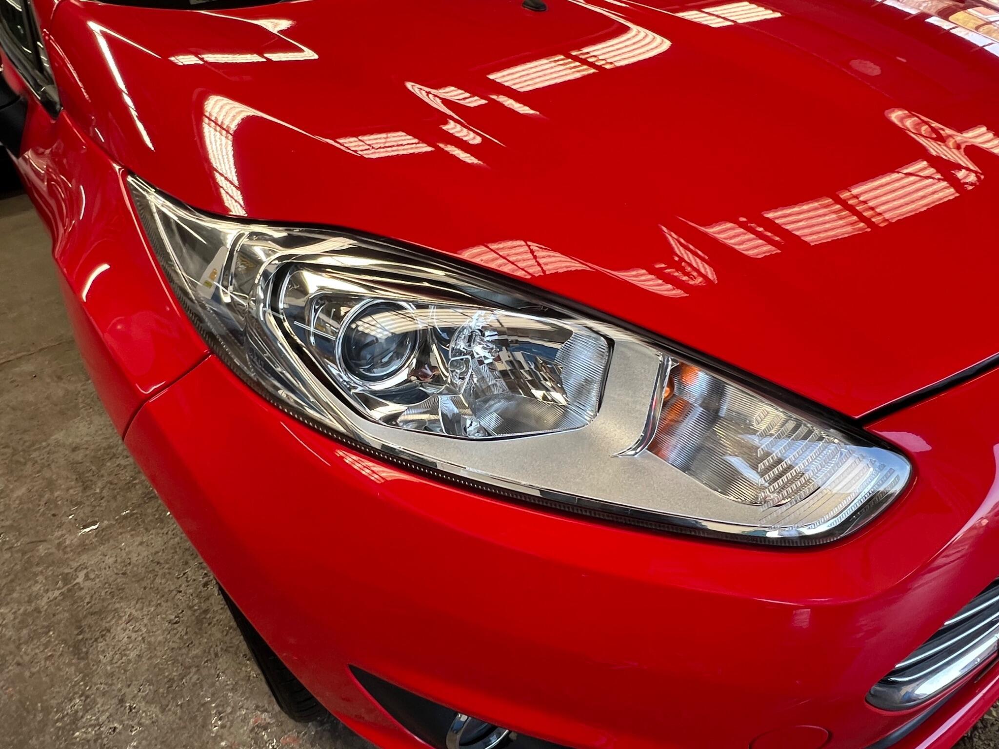 Ford Fiesta - Image 28