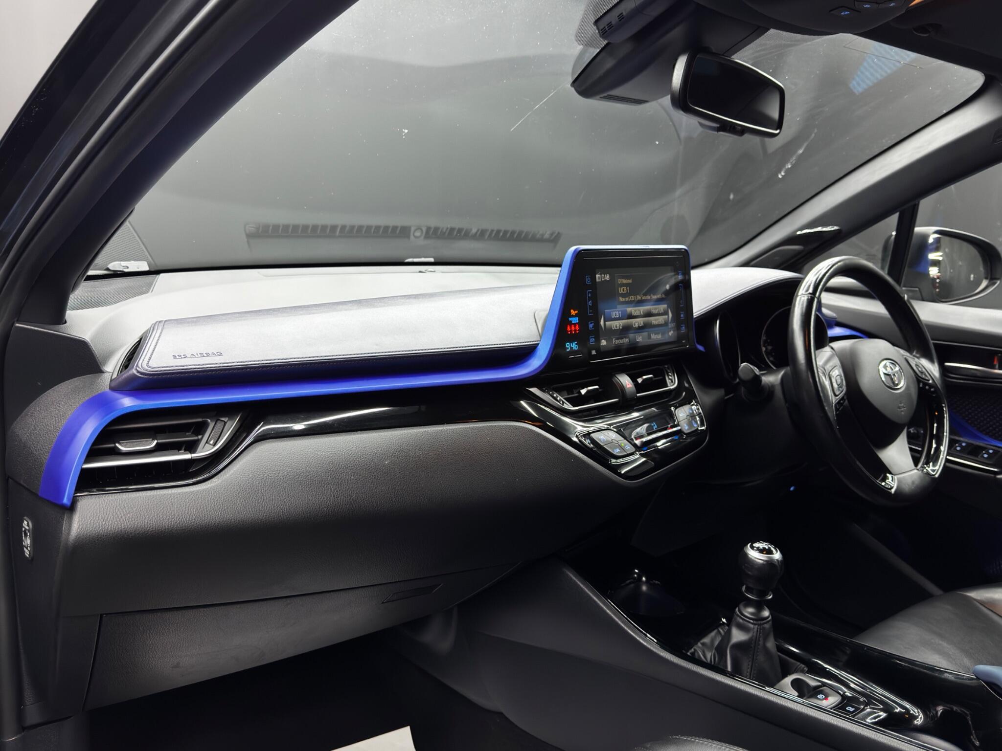 Toyota C-Hr - Image 11